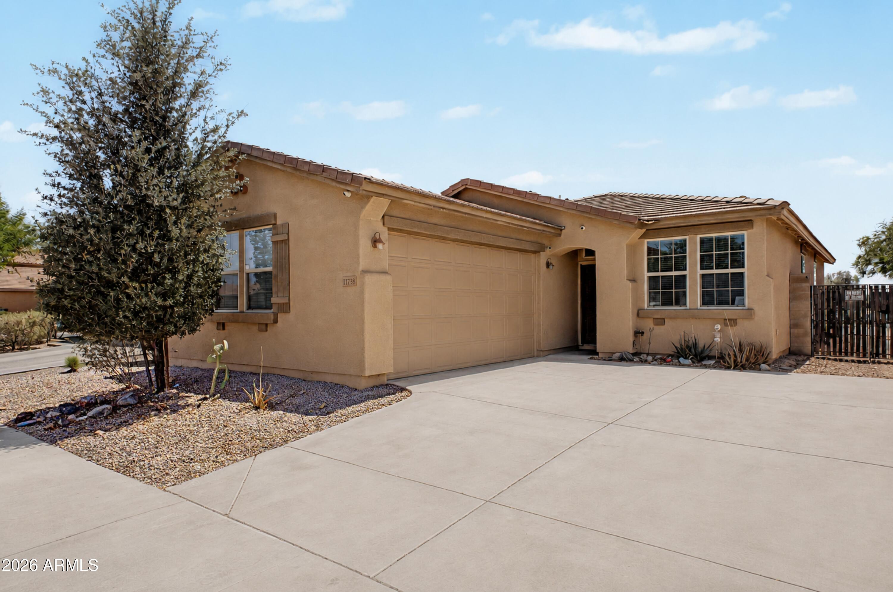 17753 W Tonto Street — photo