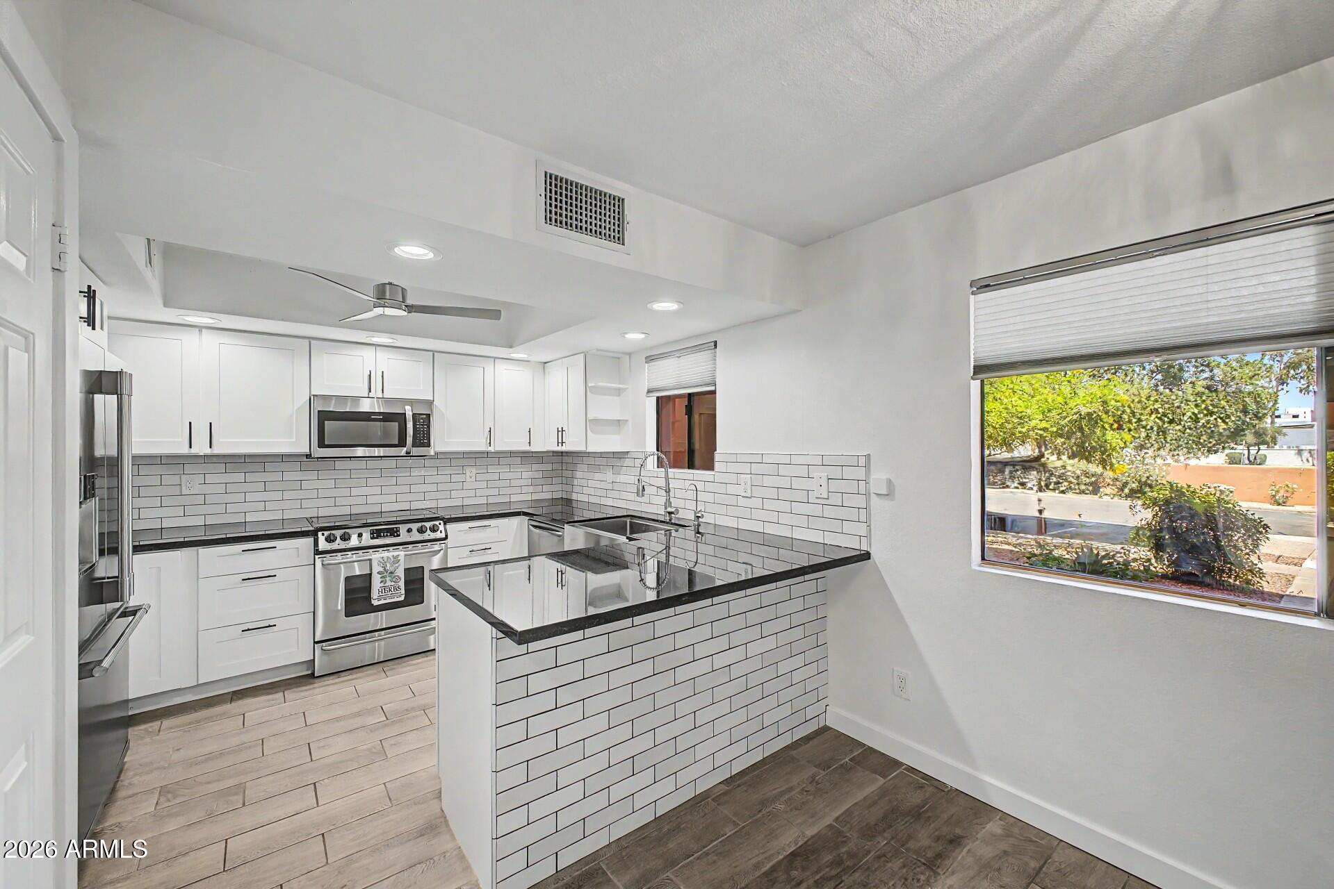12222 N Paradise Village Parkway S 107 — photo