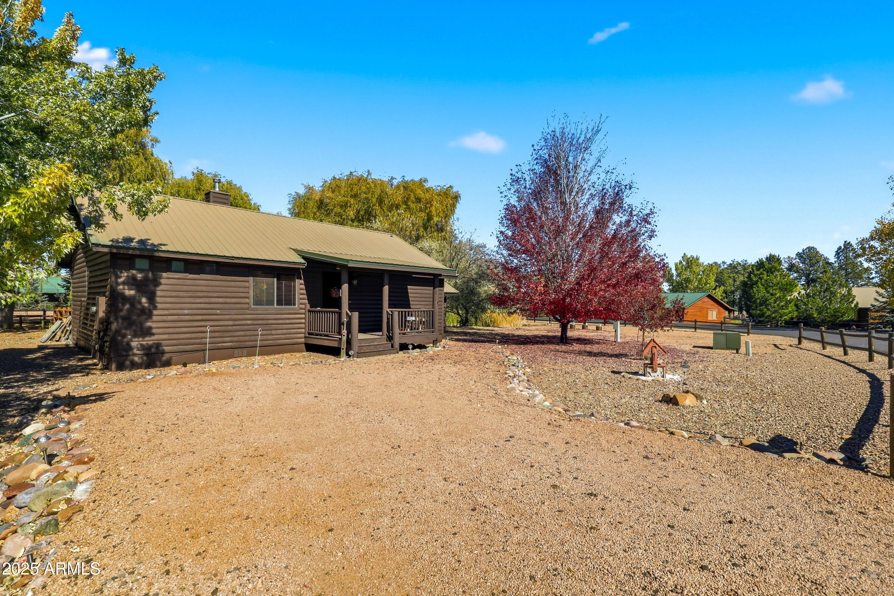 2348 S Buffalo Loop, Overgaard, AZ 85933 — photo 3