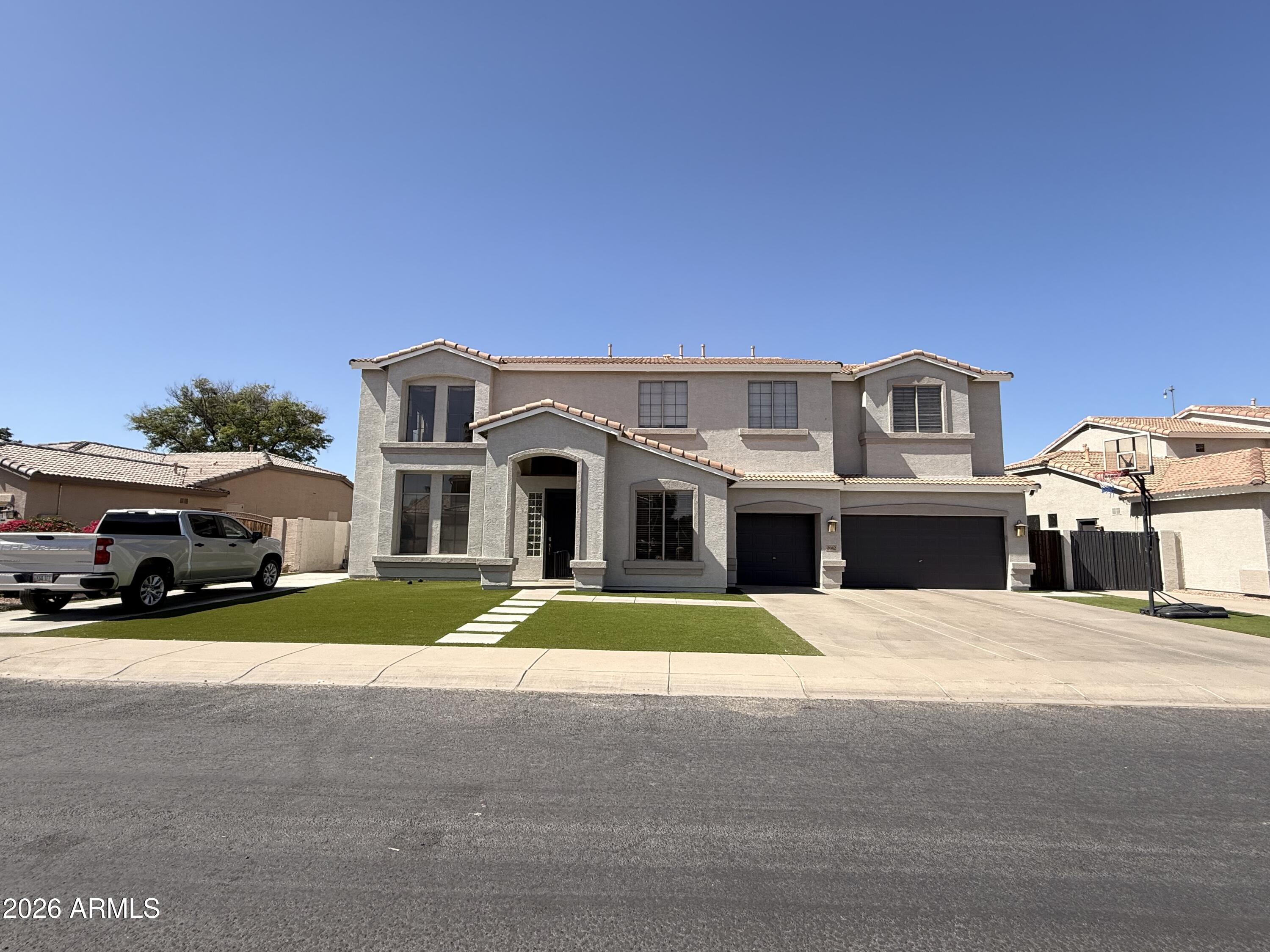 2042 W Hawken Way — photo