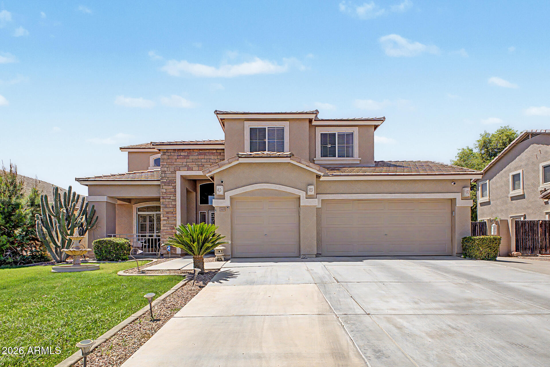 3455 E Mayberry Court — photo