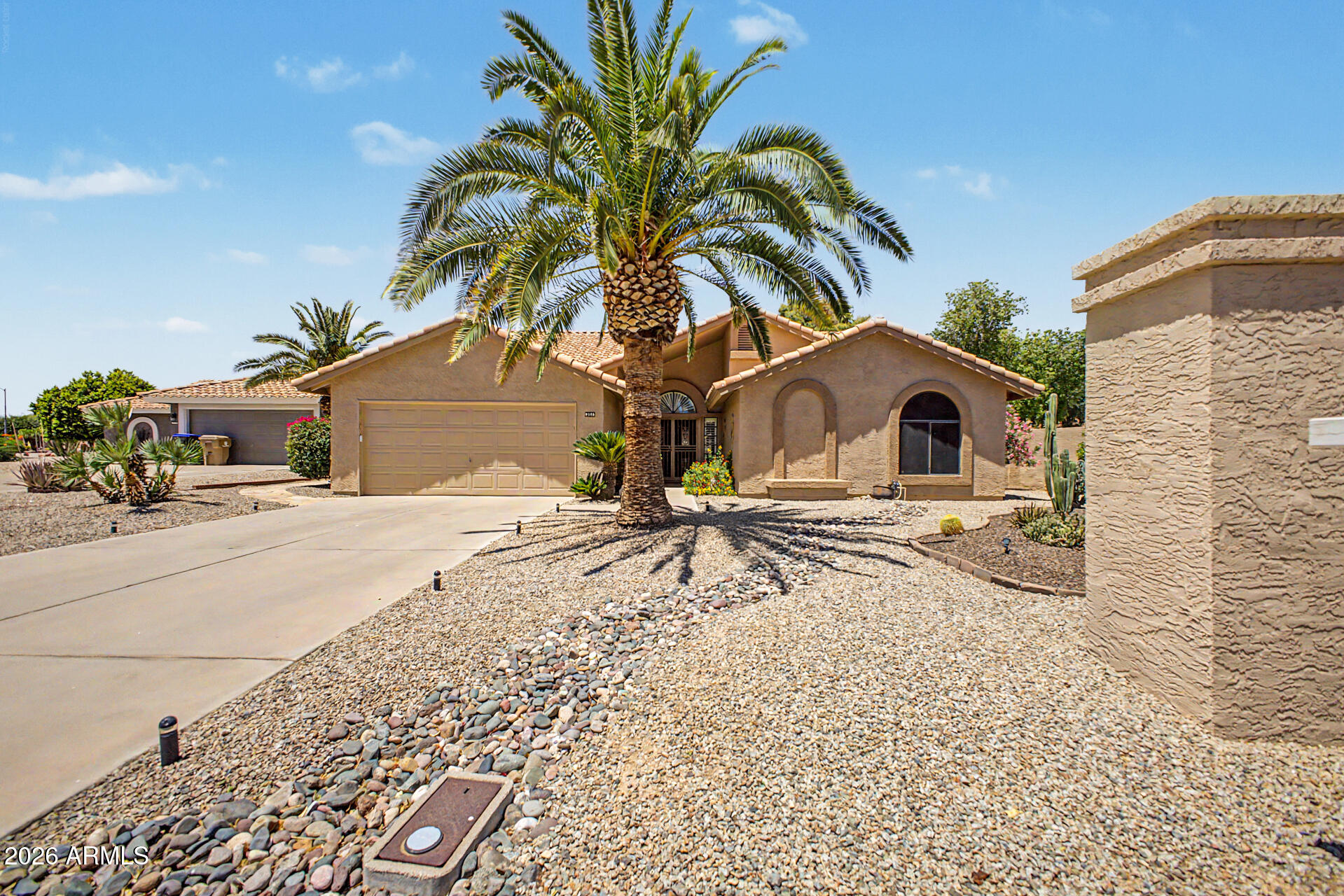 9146 W Oraibi Drive — photo