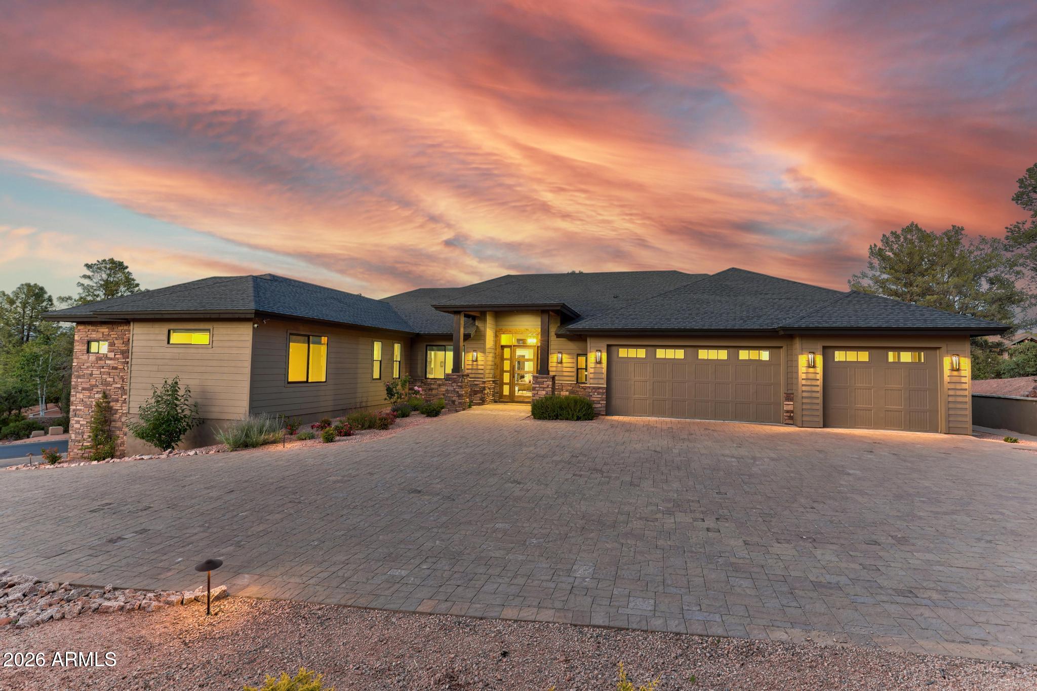 1705 E Cliff Rose Drive — photo