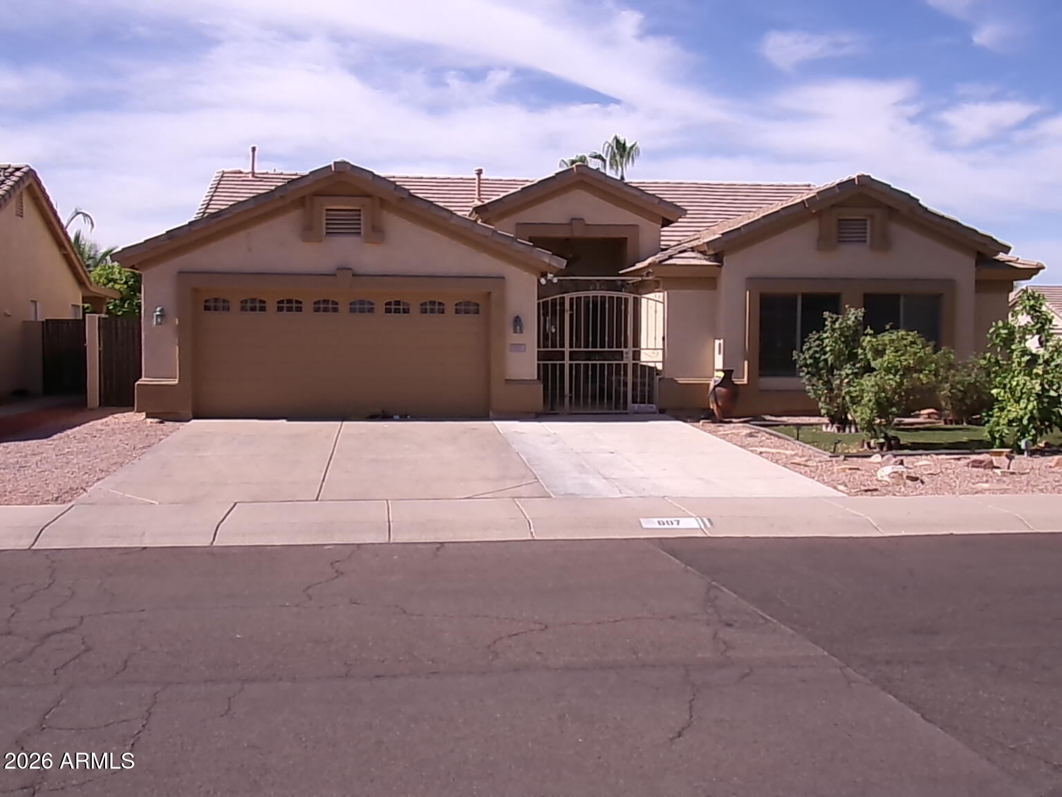 607 W Villa Rita Drive — photo