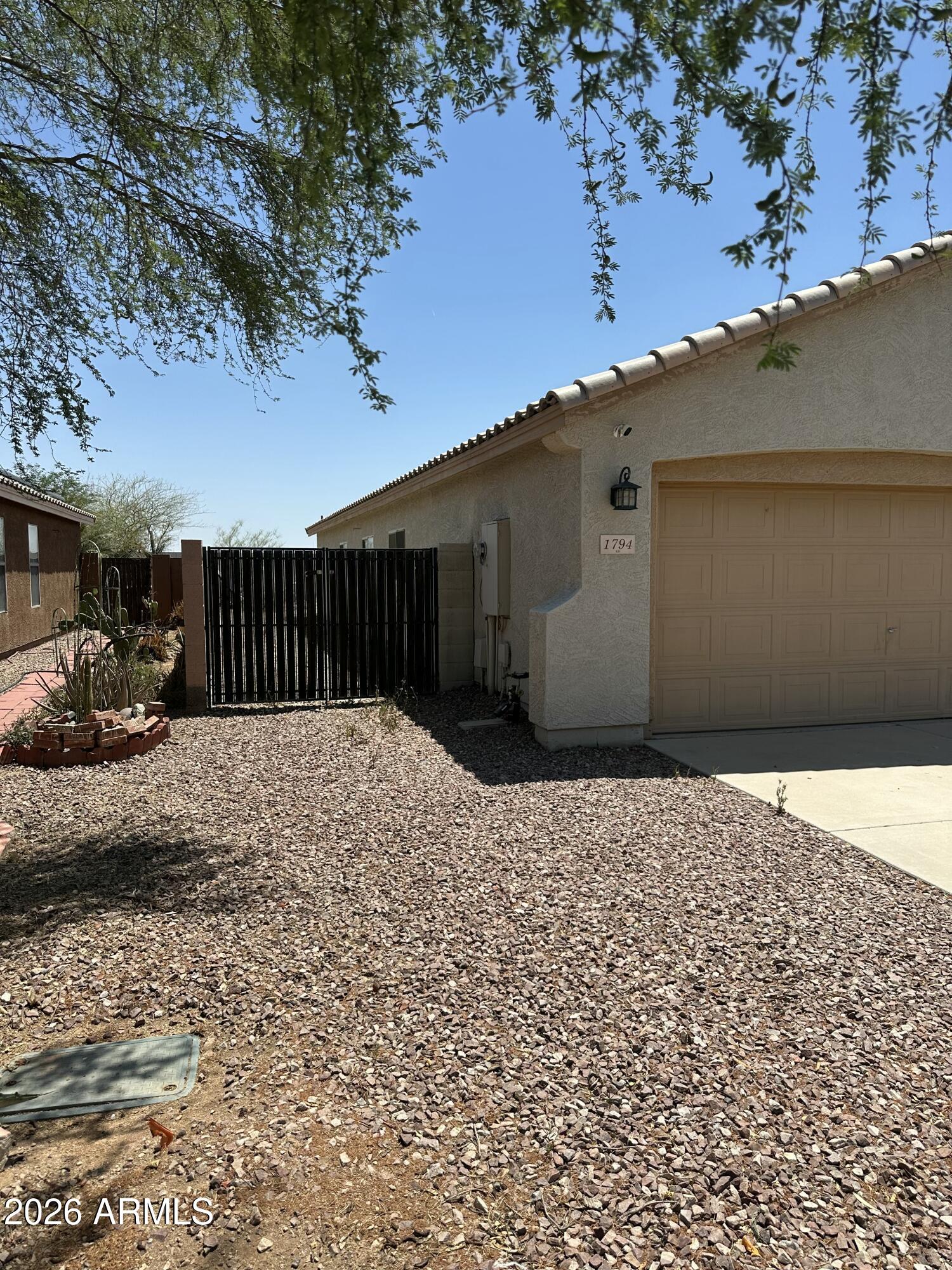 1794 N Parkside Lane — photo