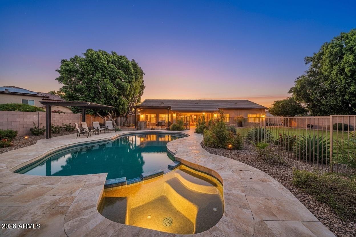 8039 W Briden Lane — photo