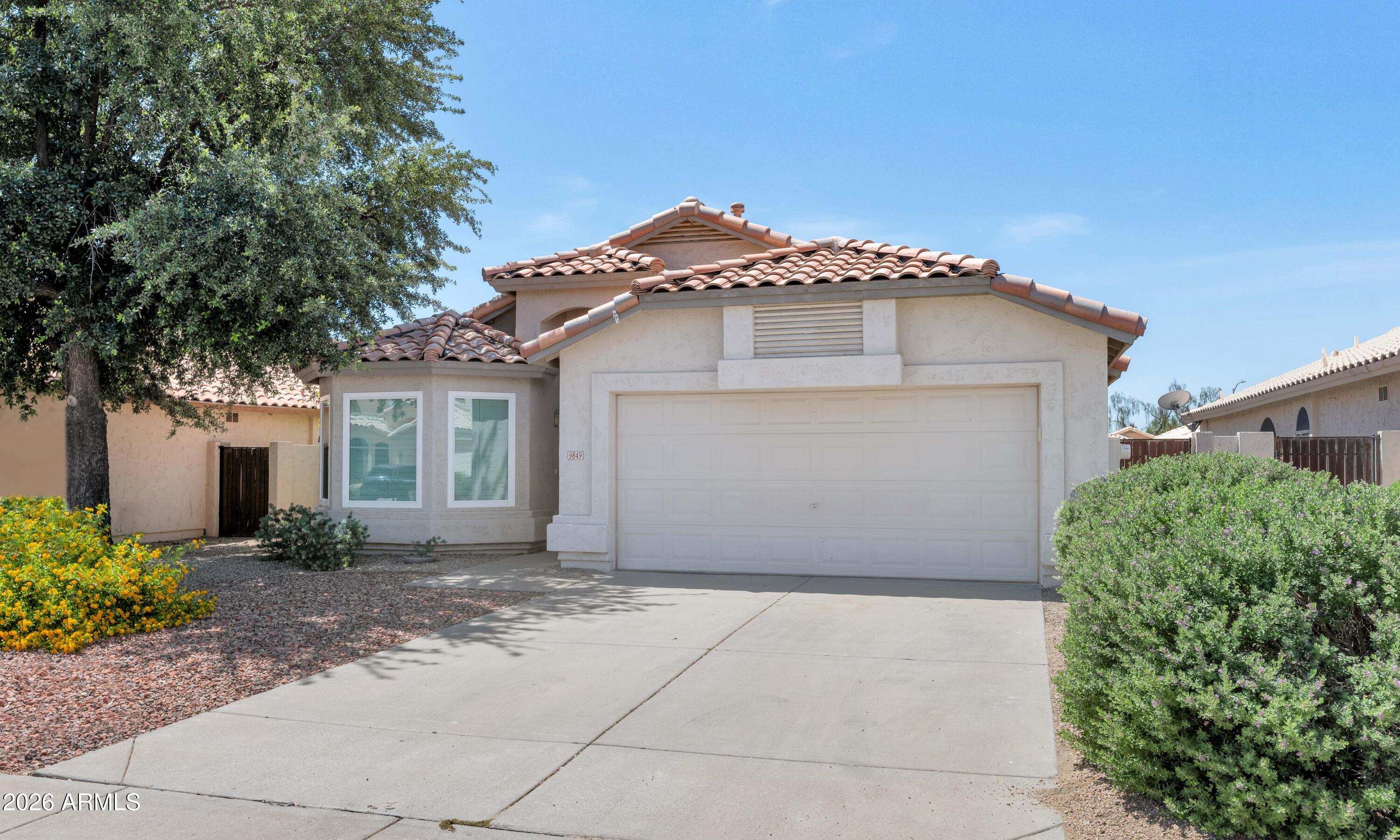 9849 W Yukon Drive — photo