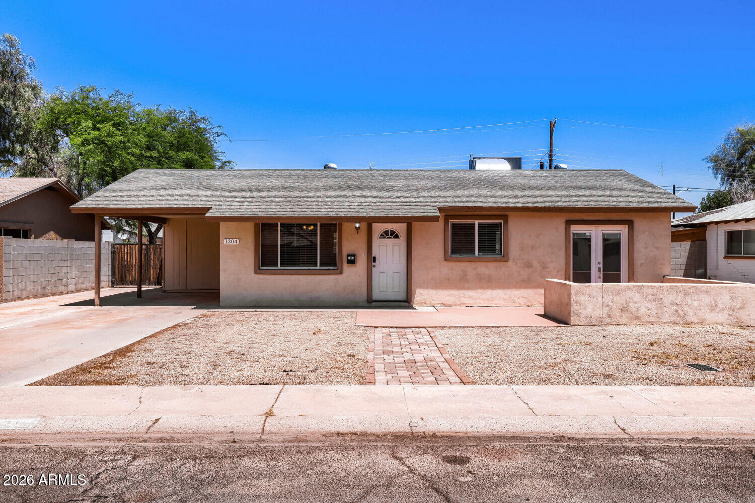 1304 W 7th Place — photo