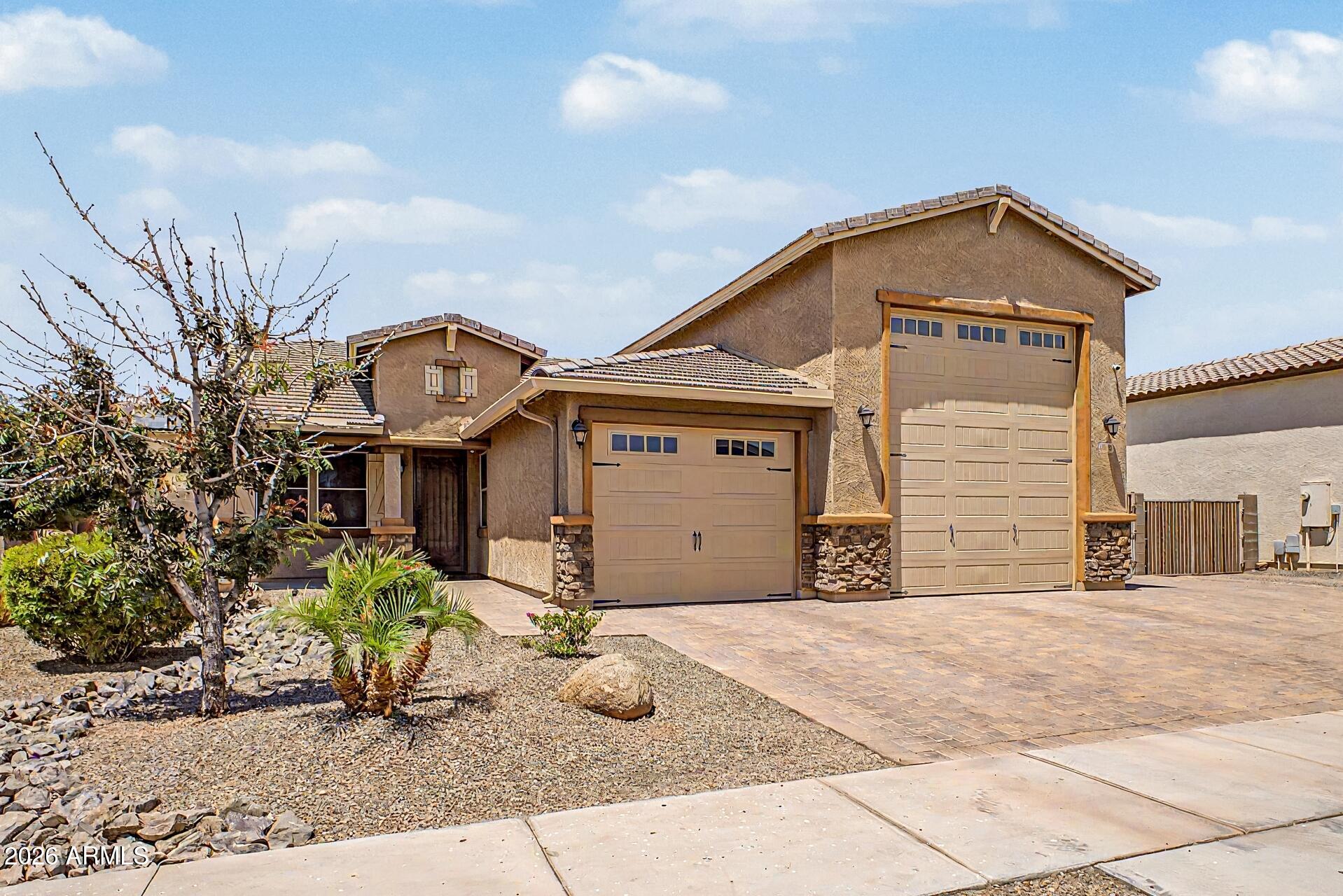 18230 W Louise Drive — photo