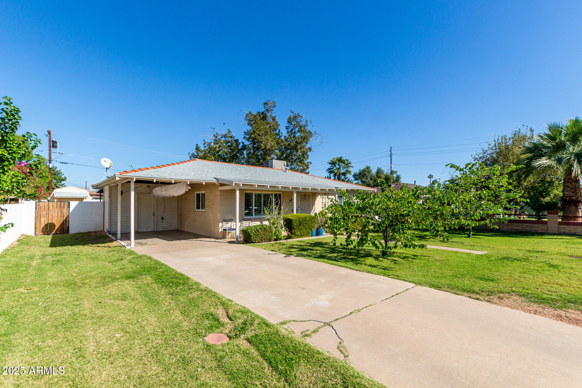 3528 E Sheridan Street — photo