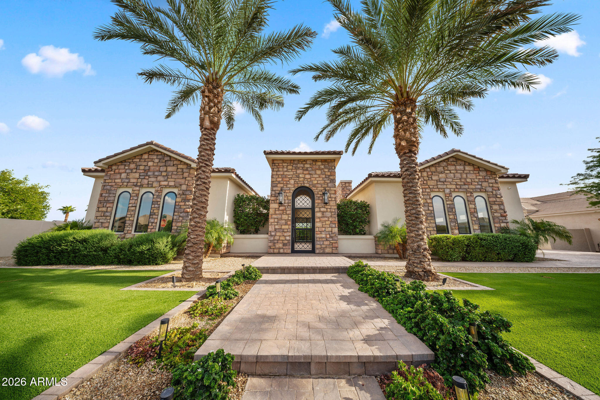 18203 W Solano Court — photo