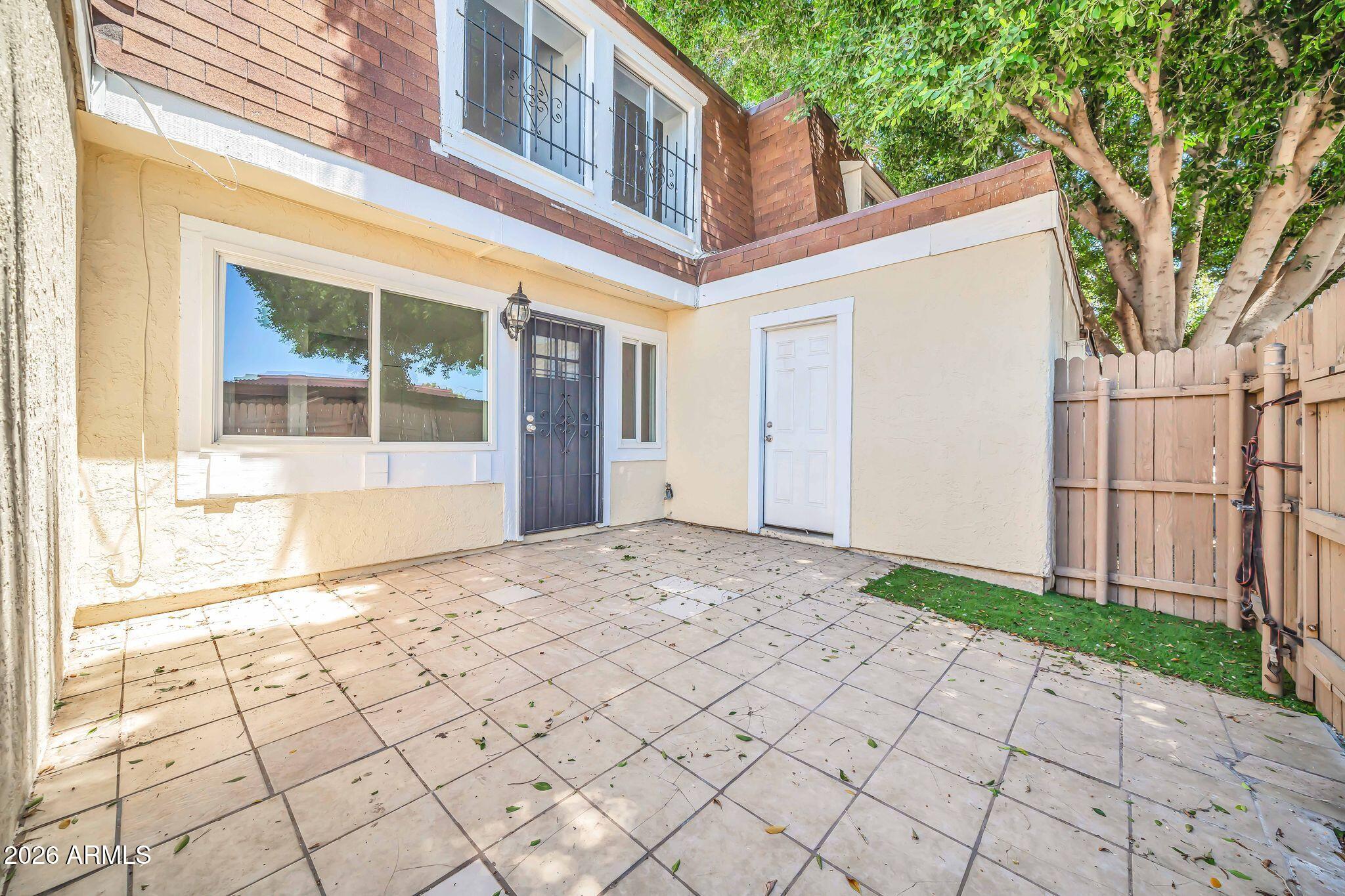 3338 W Las Palmaritas Drive — photo