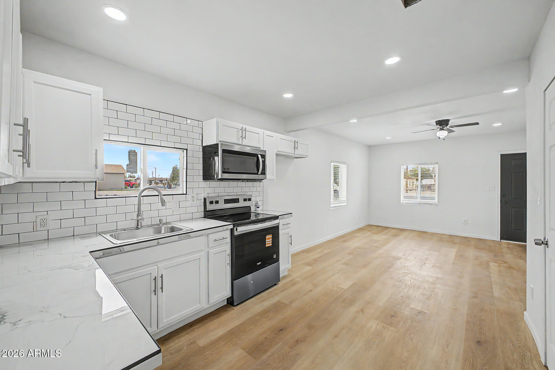 343 W Lincoln Avenue — photo