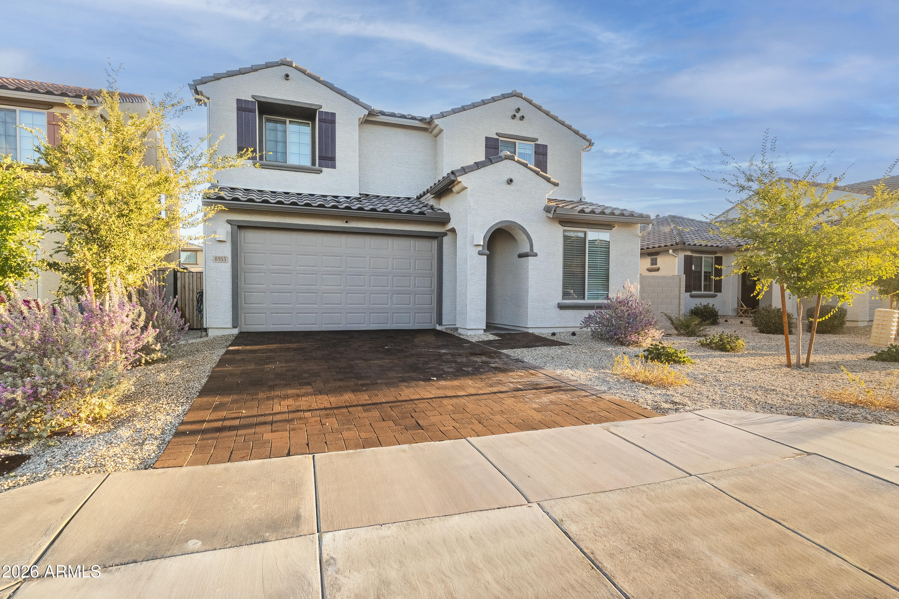 8955 W Luke Avenue — photo