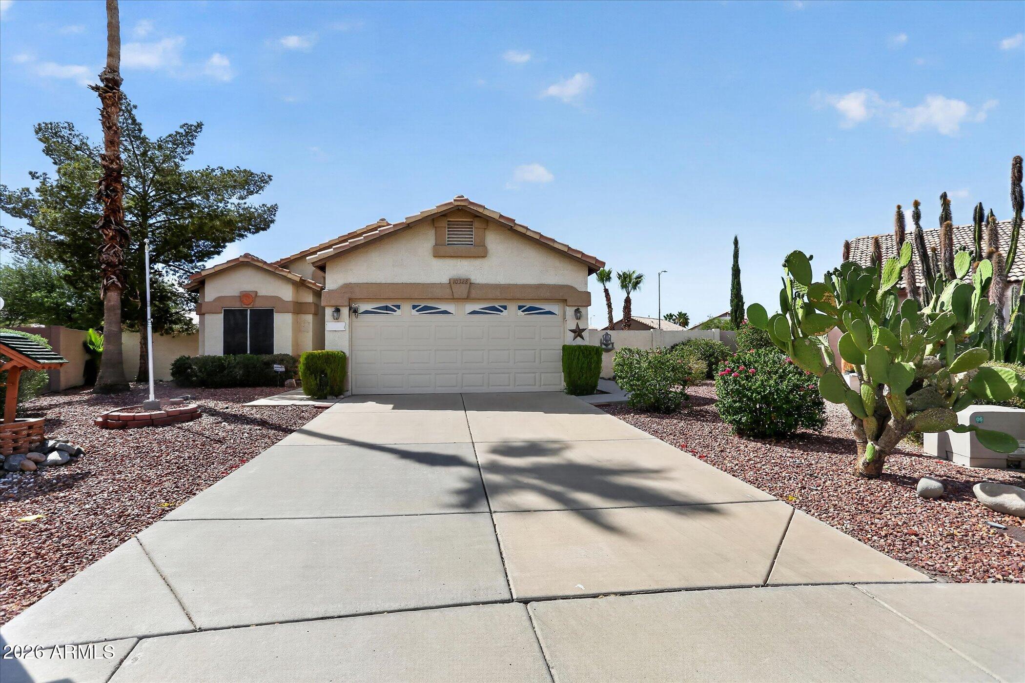 10328 W Burnett Road — photo