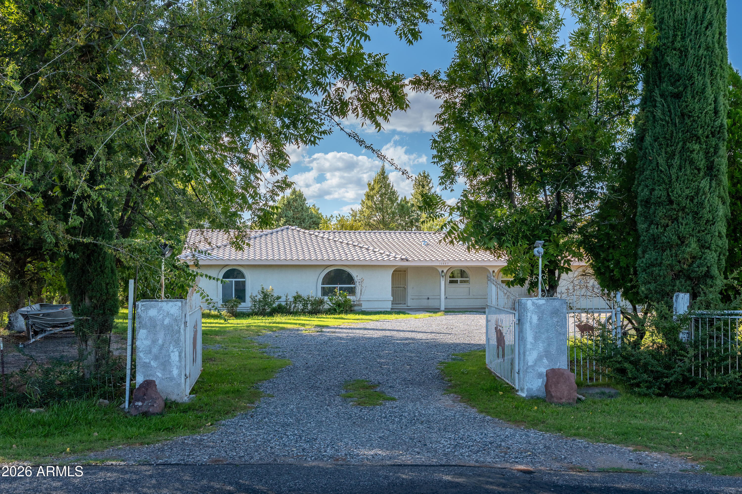 10885 E Pear Tree Drive — photo