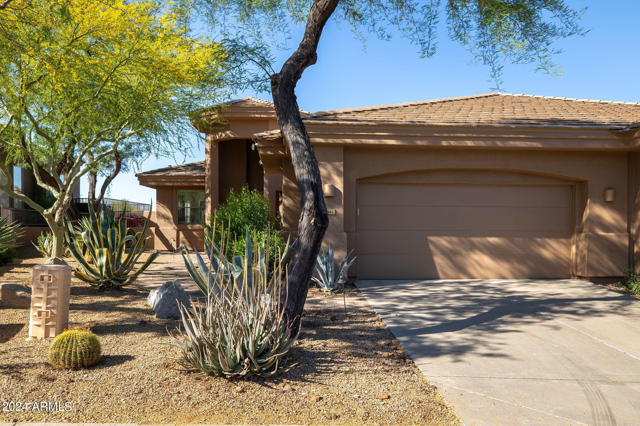 7431 E Sunset Sky Circle — photo