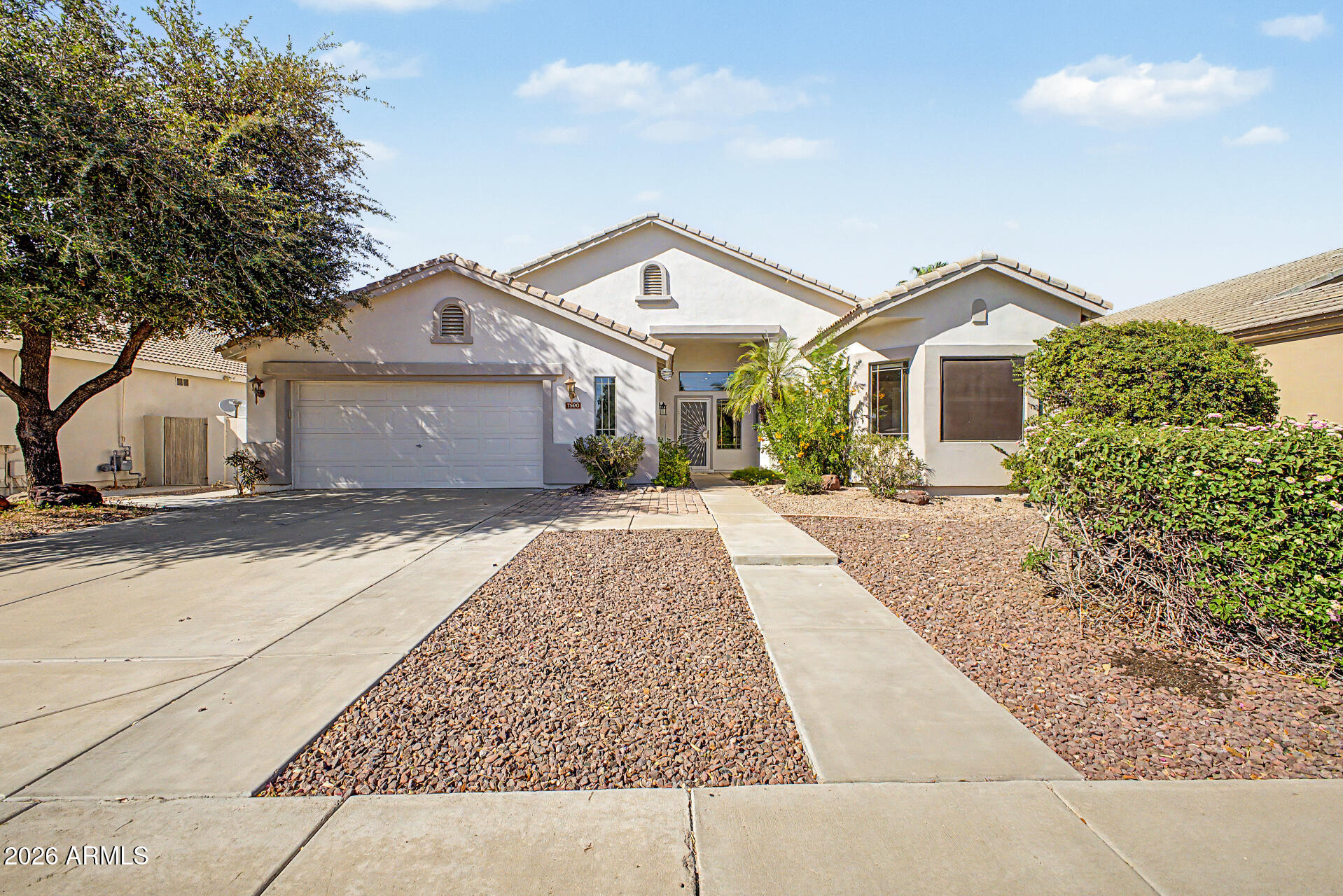 7990 W Yukon Drive — photo