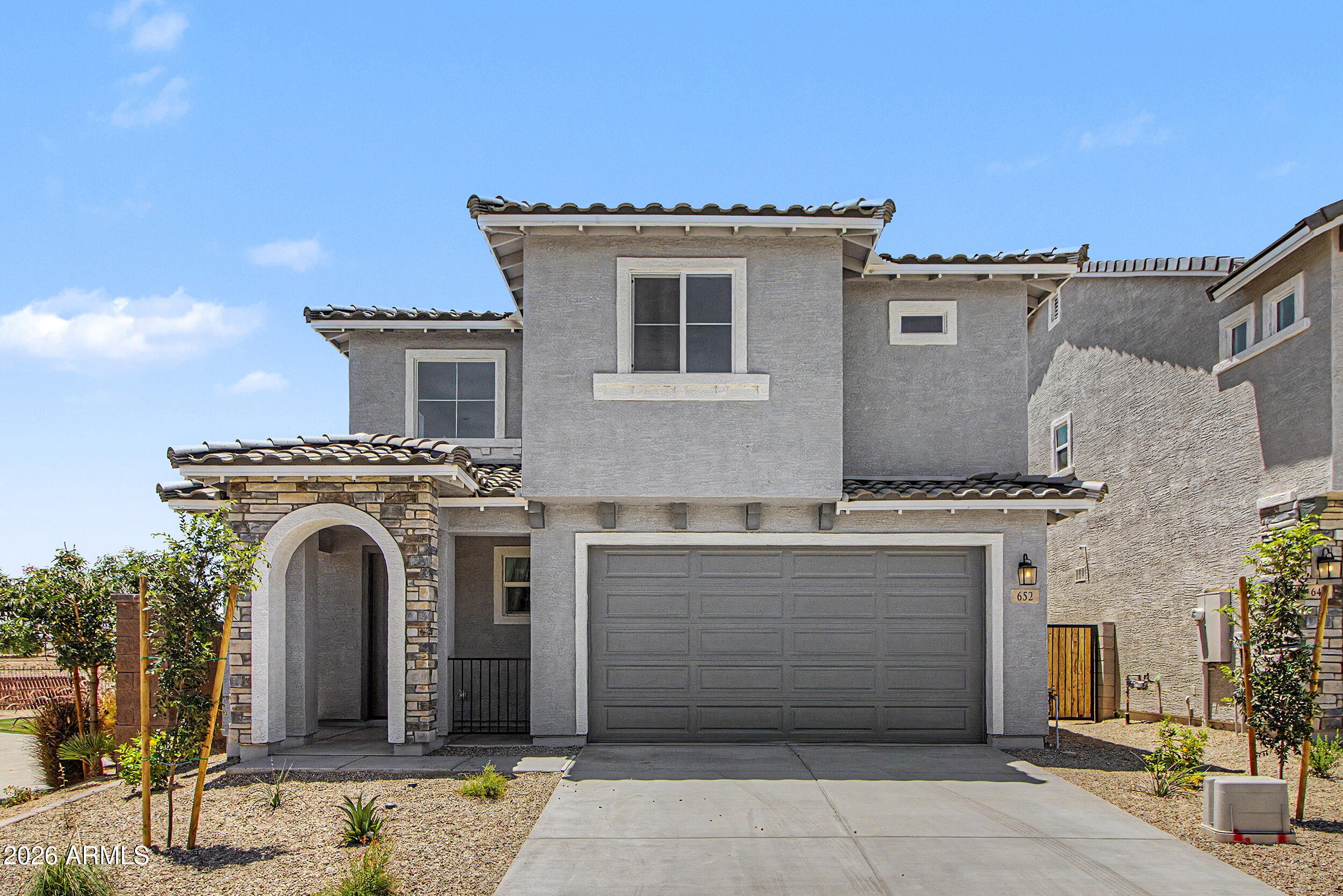 652 S Del Rancho Circle — photo