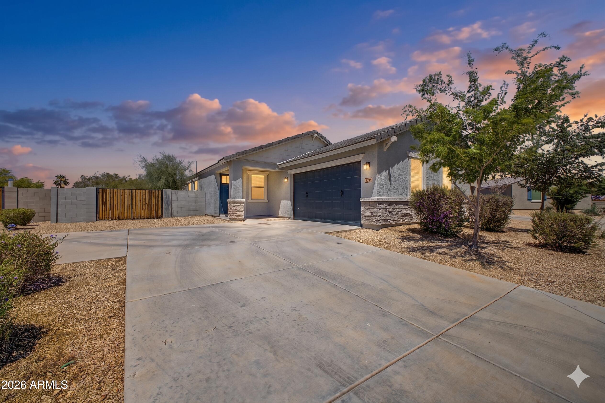 2642 E Alvaro Trail — photo