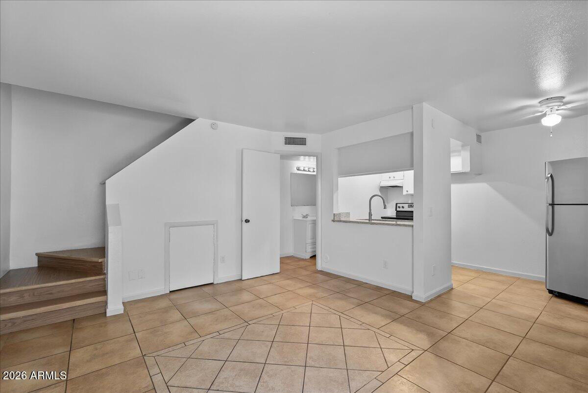 6302 N 64th Drive 25 — photo
