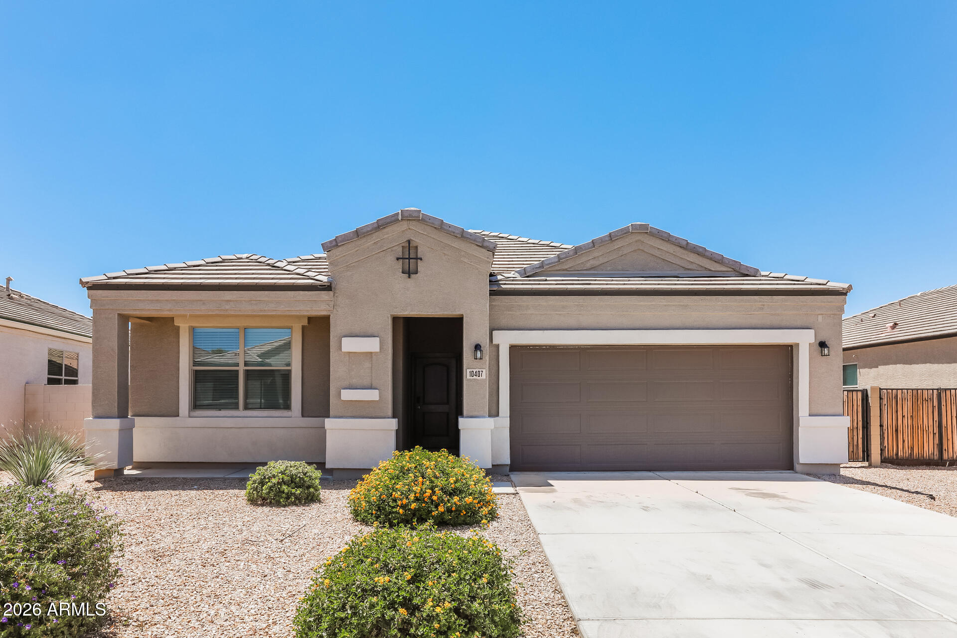 10407 E Lupine Lane — photo