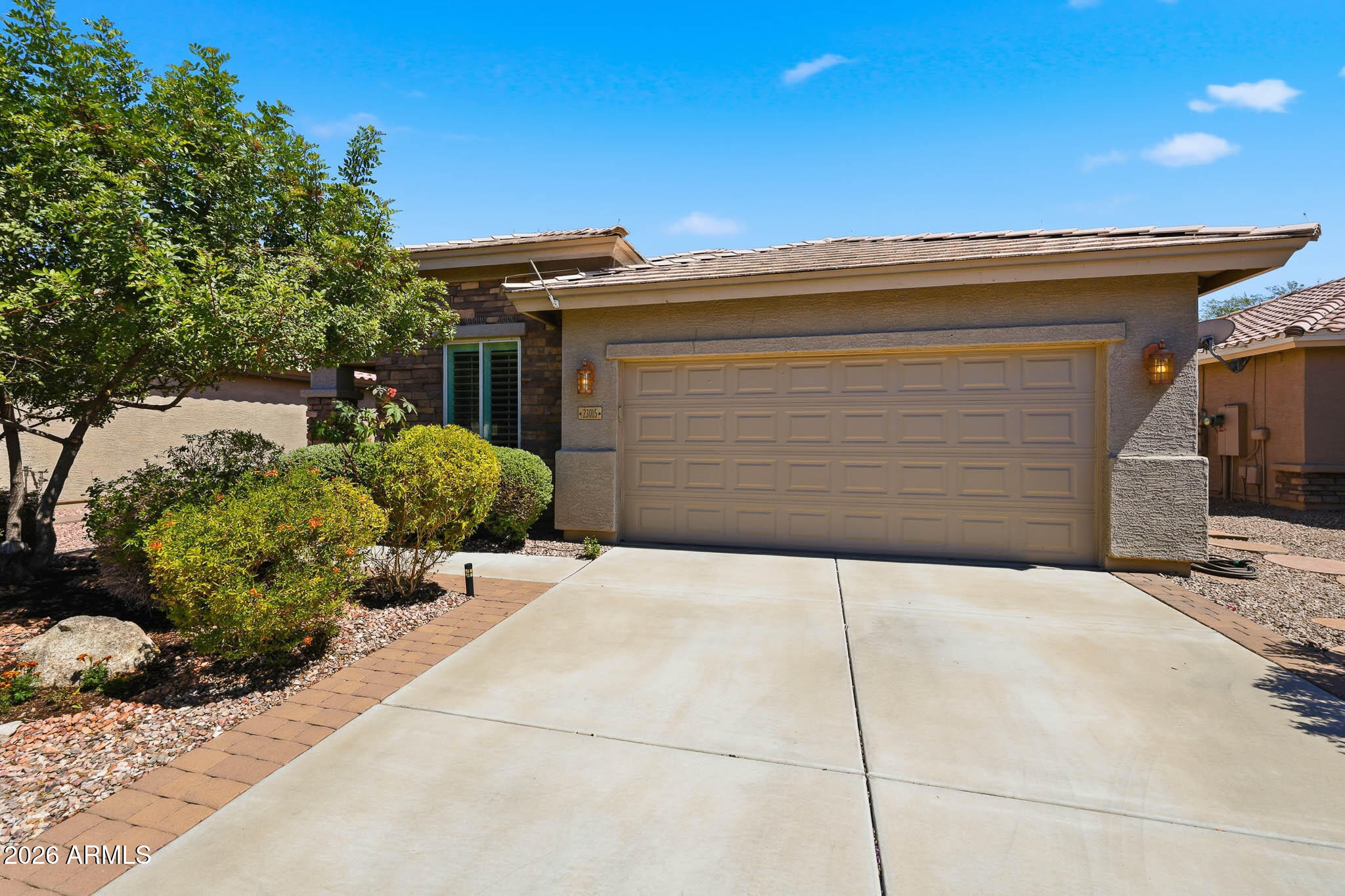 23015 W Lasso Lane — photo