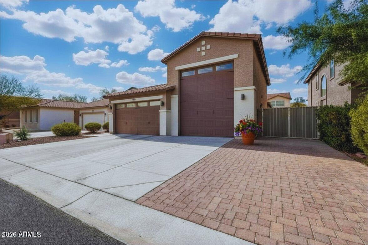 7844 W Molly Drive — photo