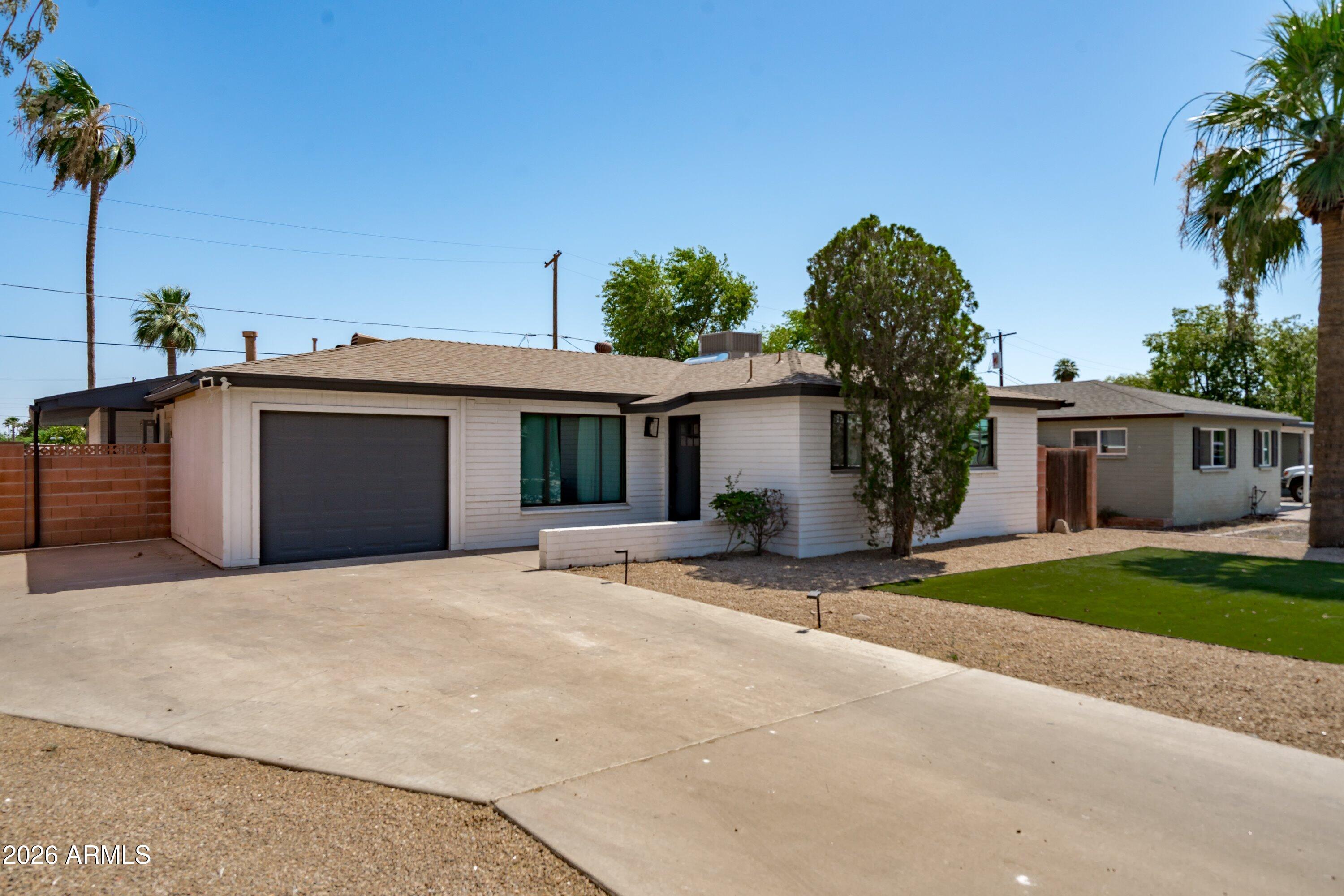 3727 E Yale Street — photo