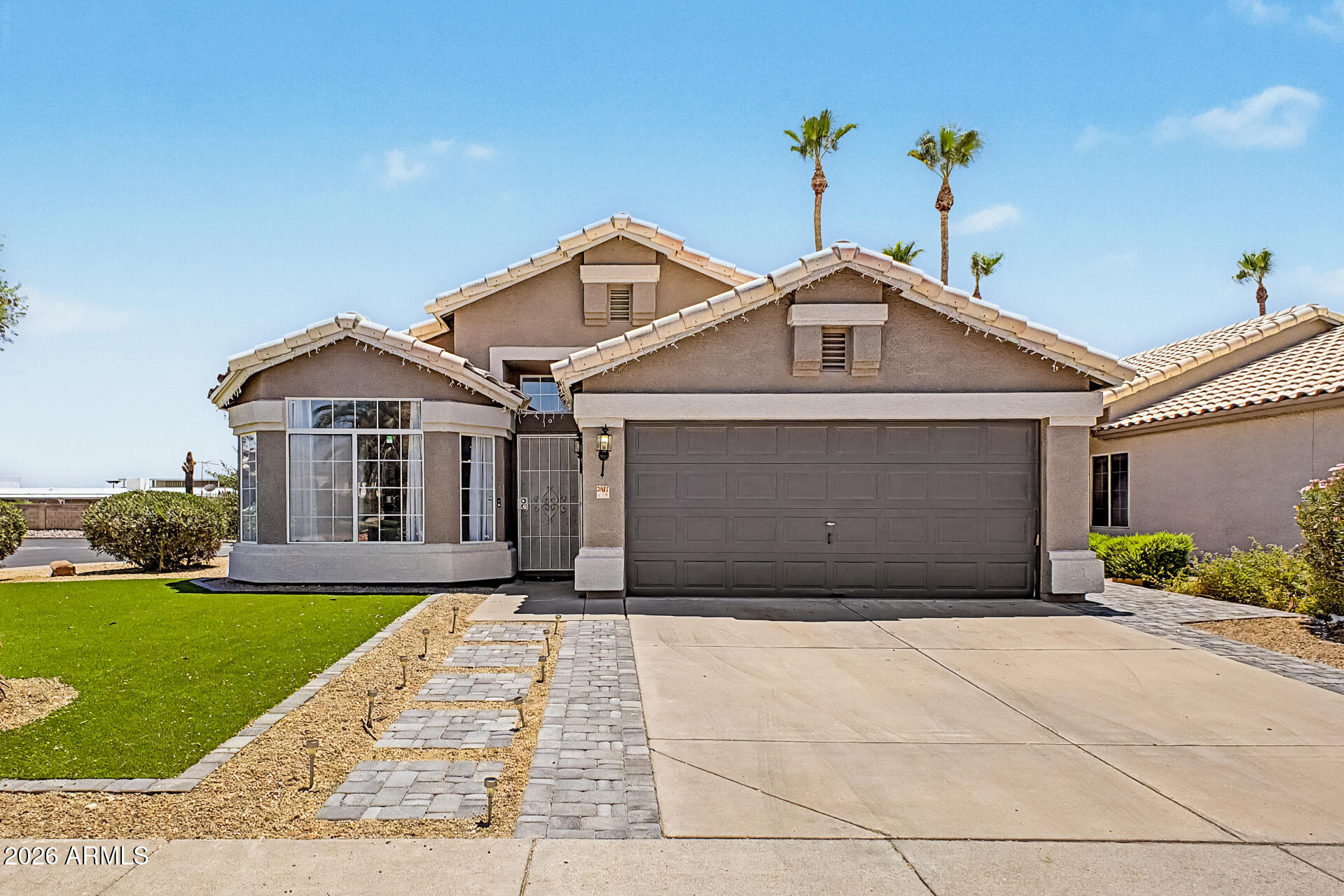3417 E Kelton Lane — photo