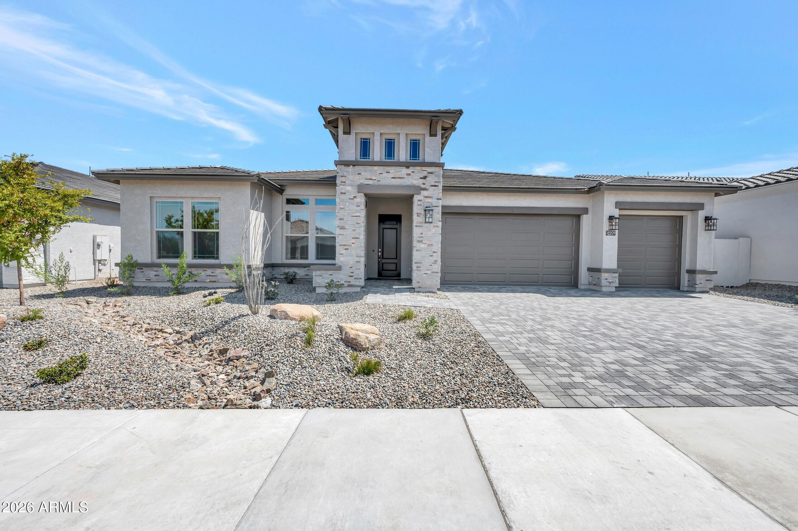 18909 W Lawrence Road — photo