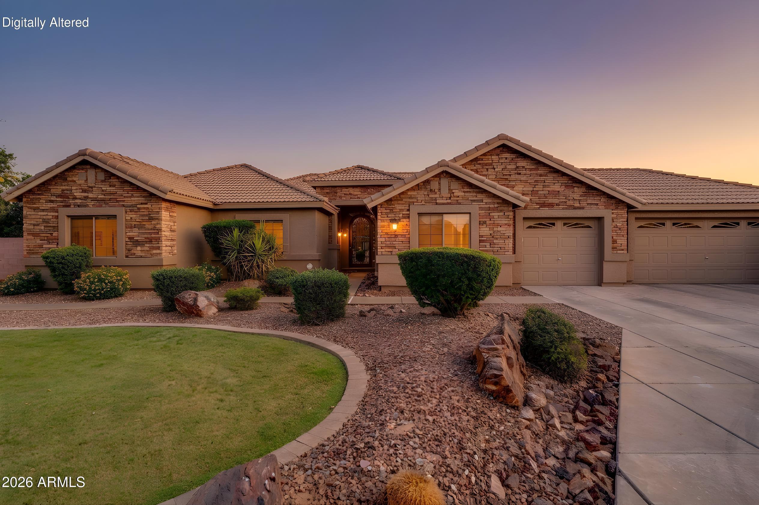 4335 E Fox Circle — photo