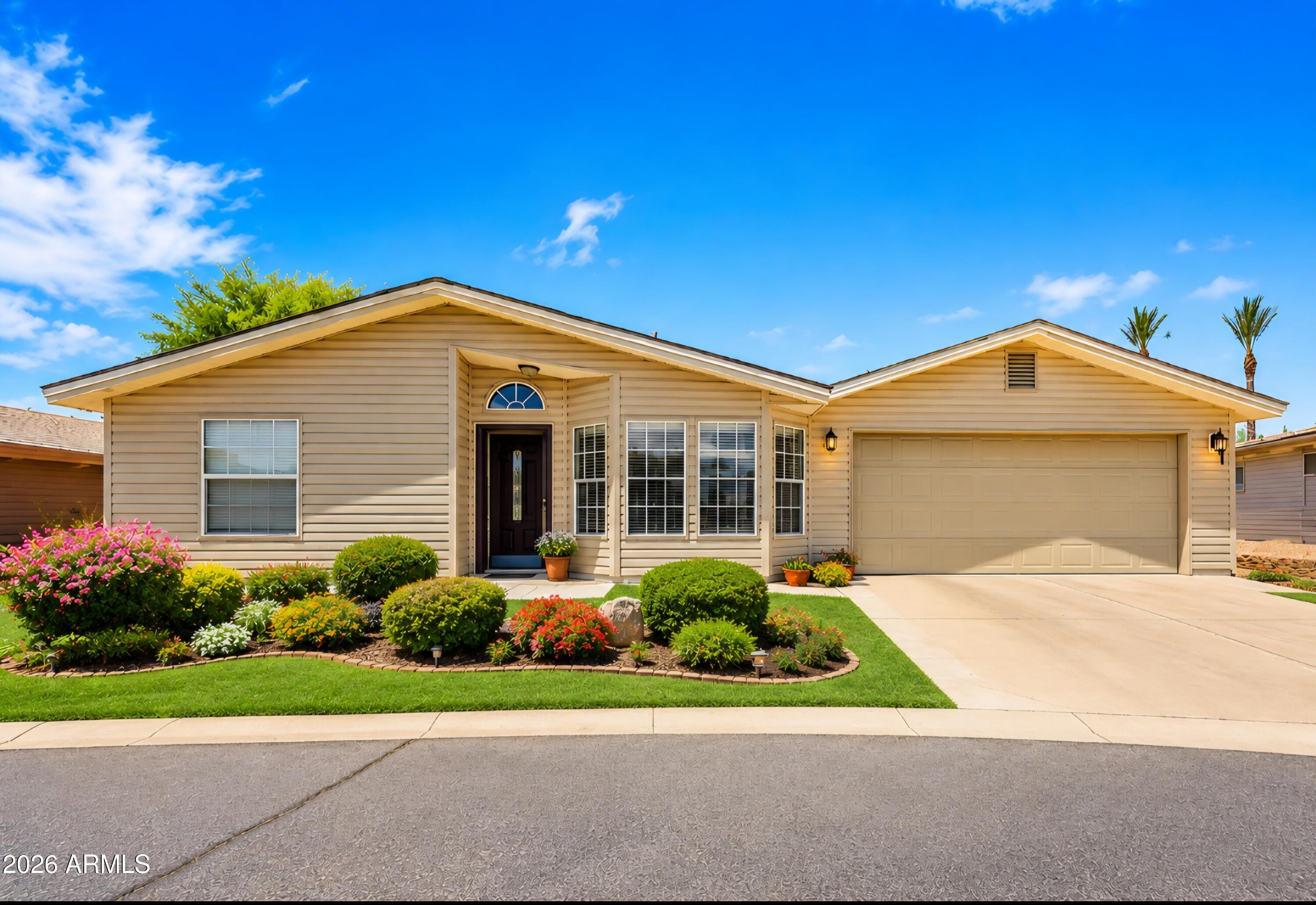 3301 S Goldfield Road 4045 — photo