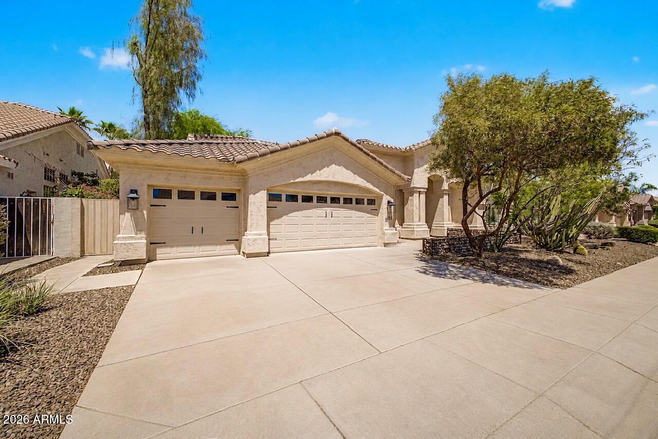 6034 E Anderson Drive — photo