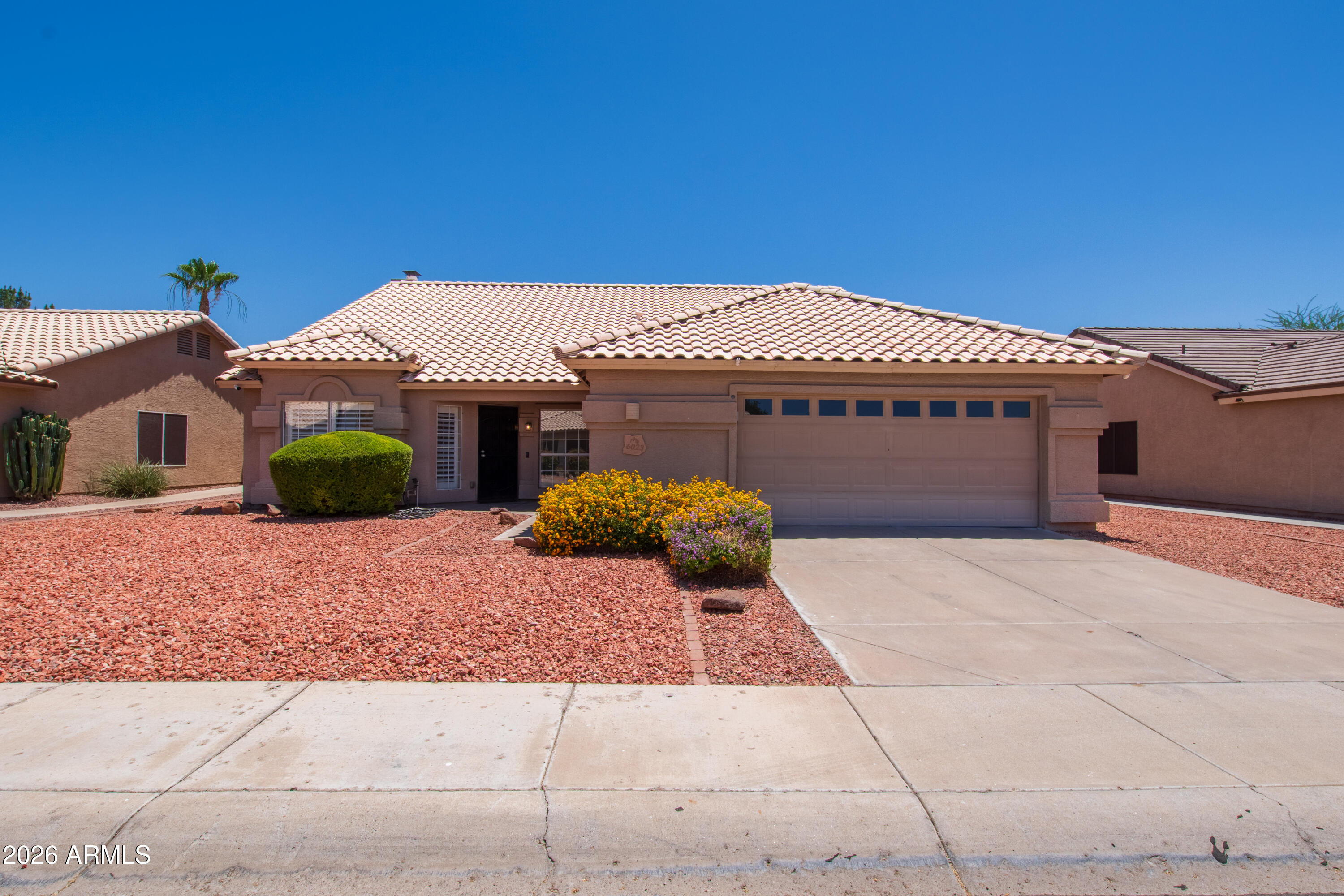 6023 W Blackhawk Drive — photo