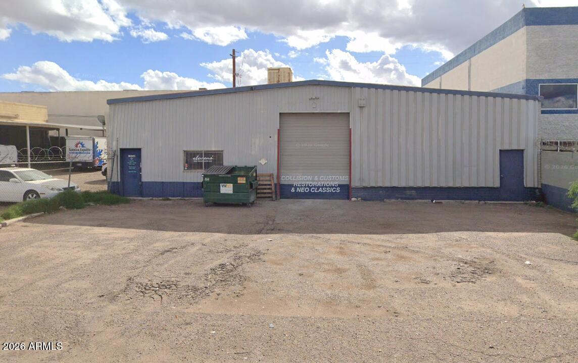4131 E University Drive — photo