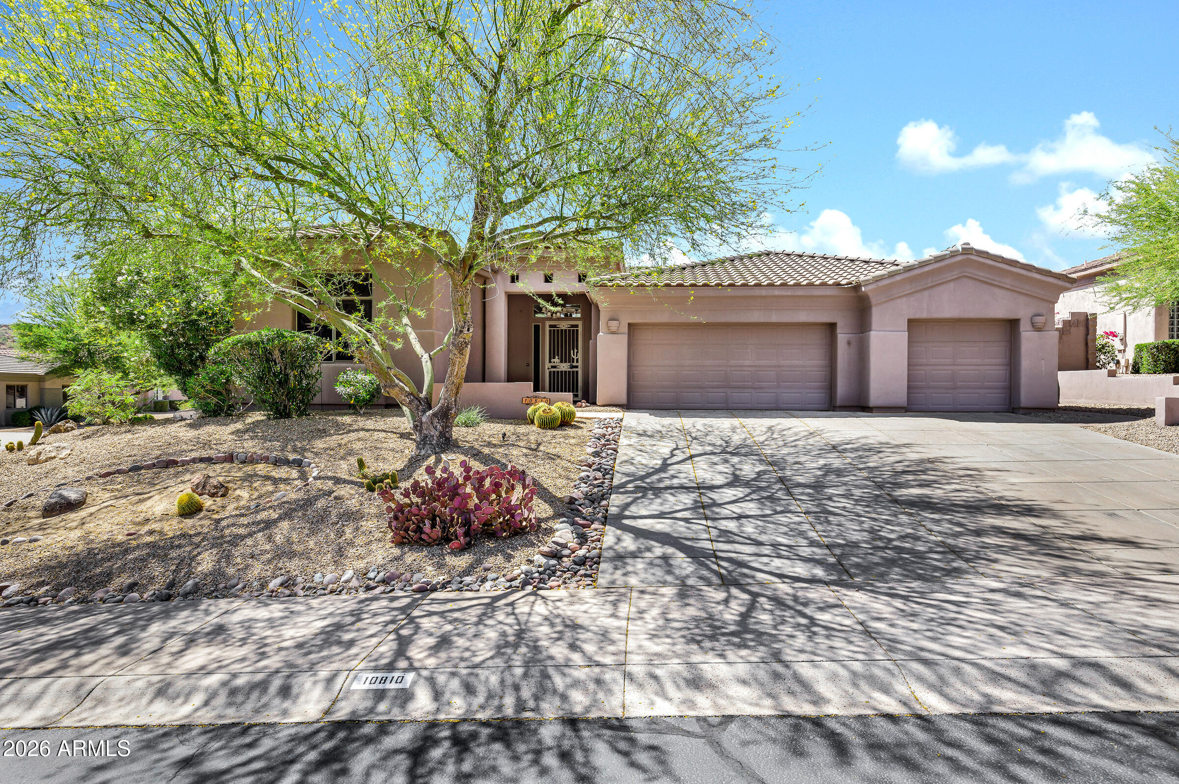 10810 N Kino Court — photo