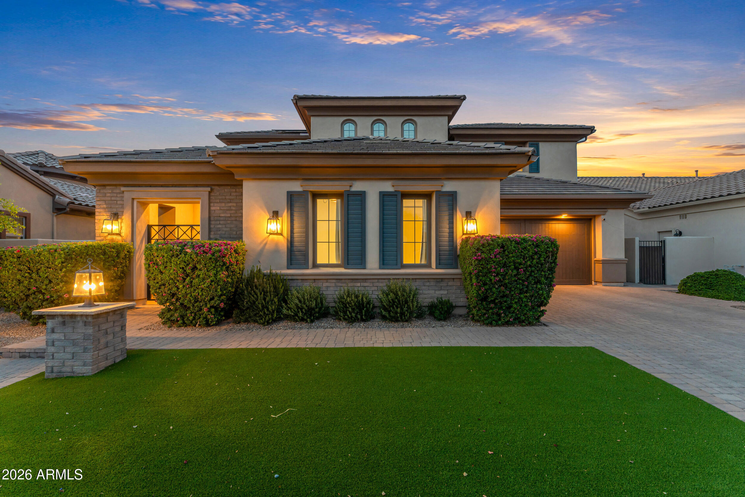 40 W Tonto Drive — photo