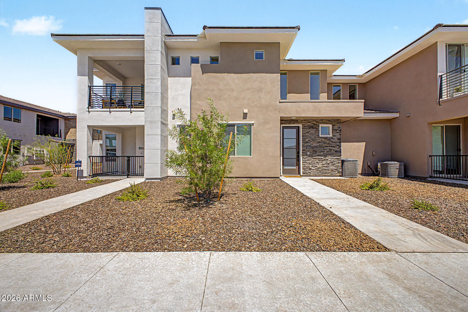 2121 W Sonoran Desert Drive 124 — photo