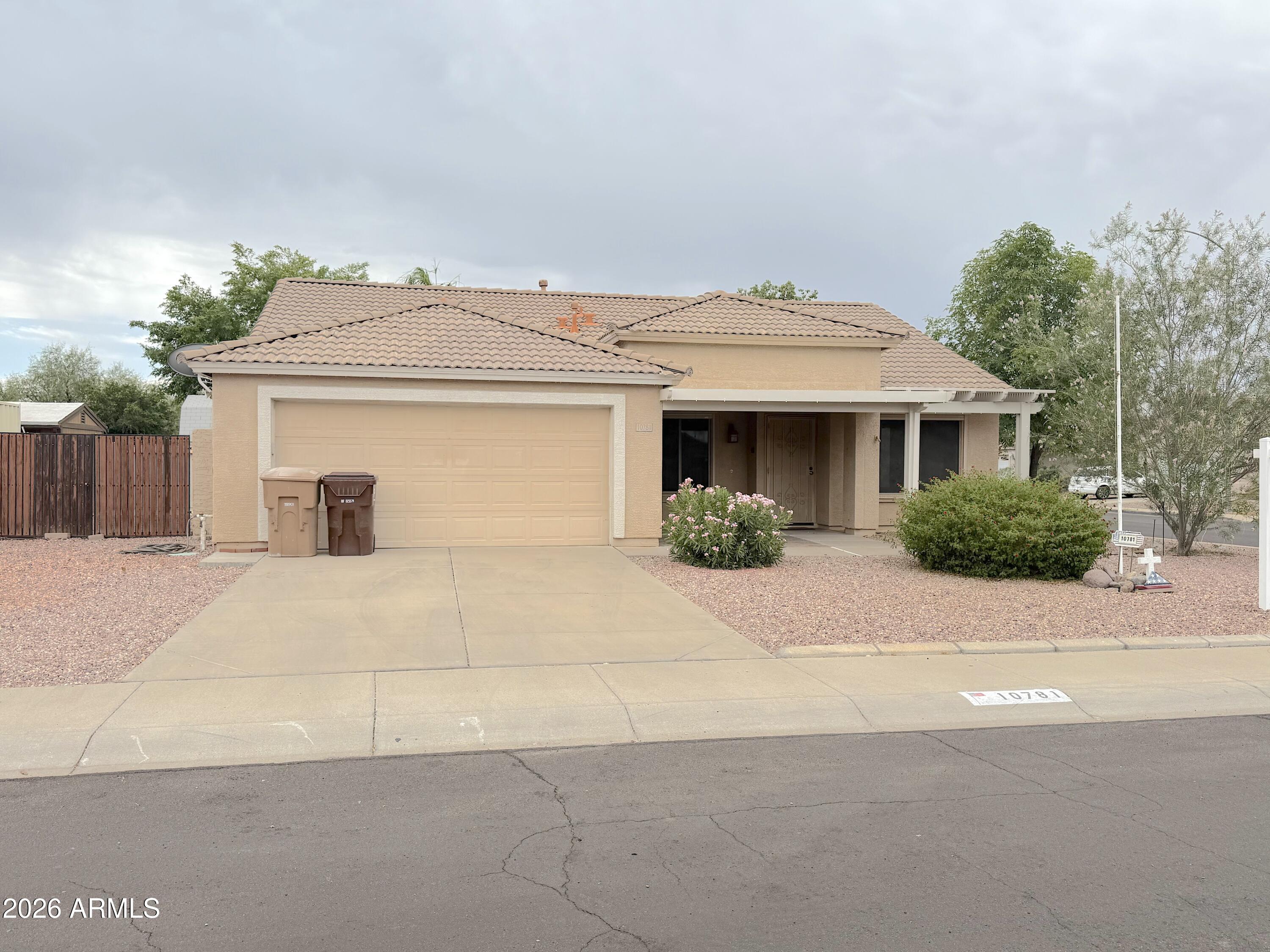 10781 W Robin Lane W — photo