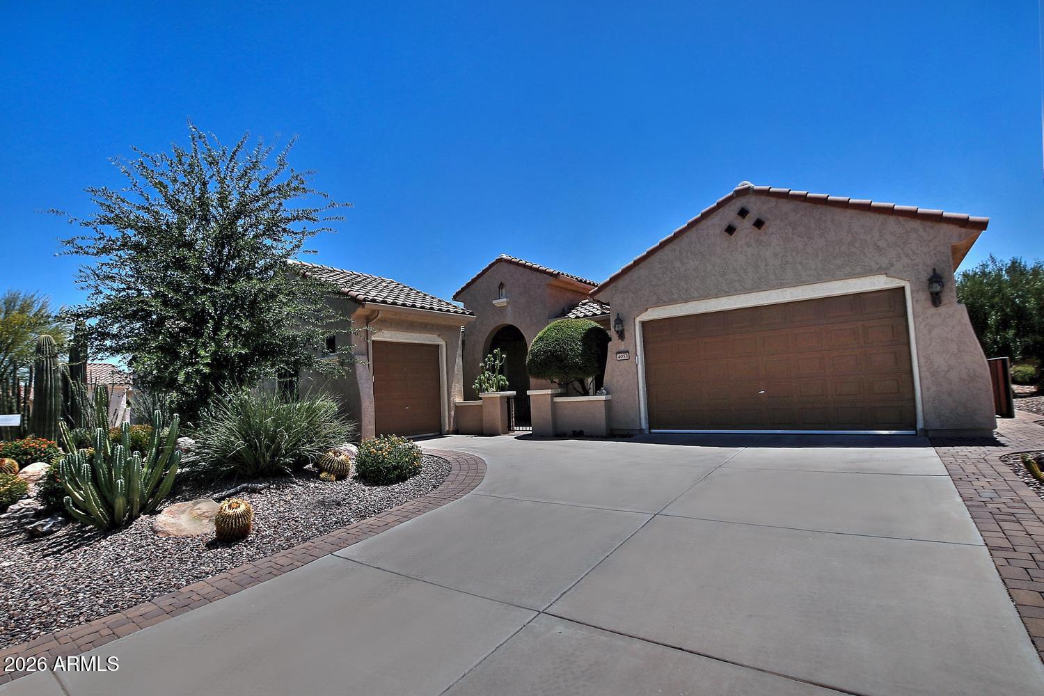 4053 N Monument Drive — photo