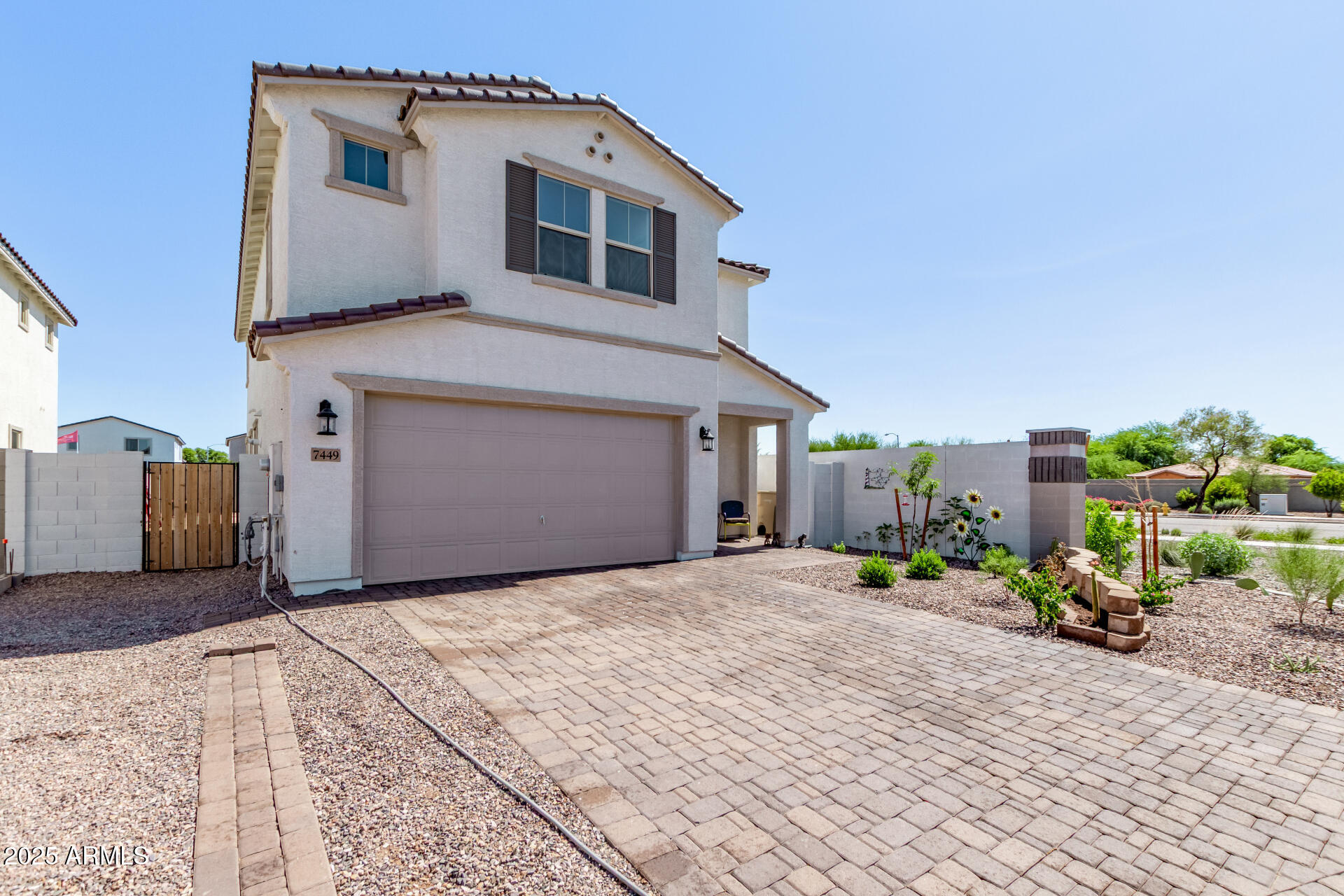 7449 W Peck Drive — photo