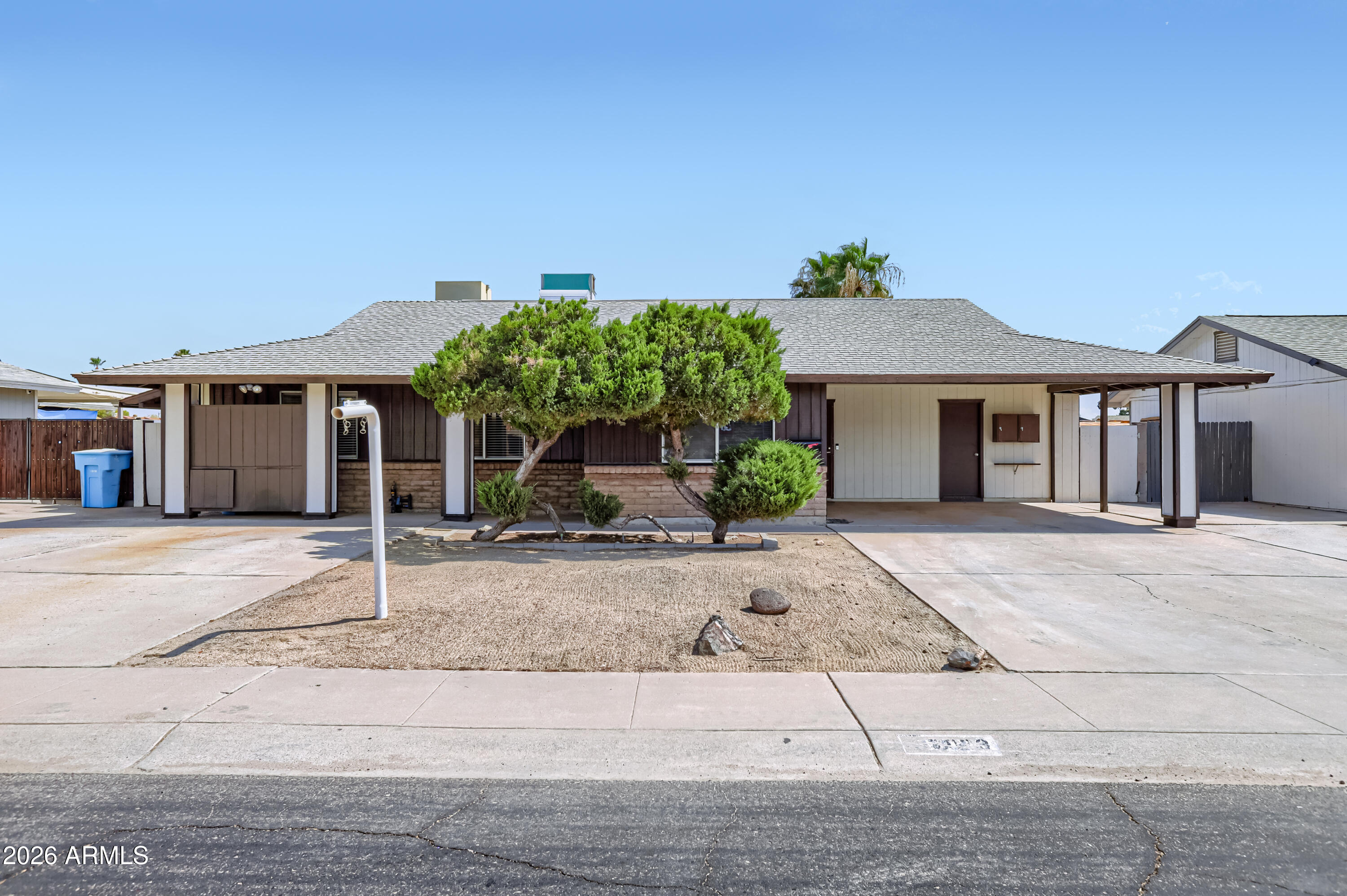 3823 W Greenway Road — photo