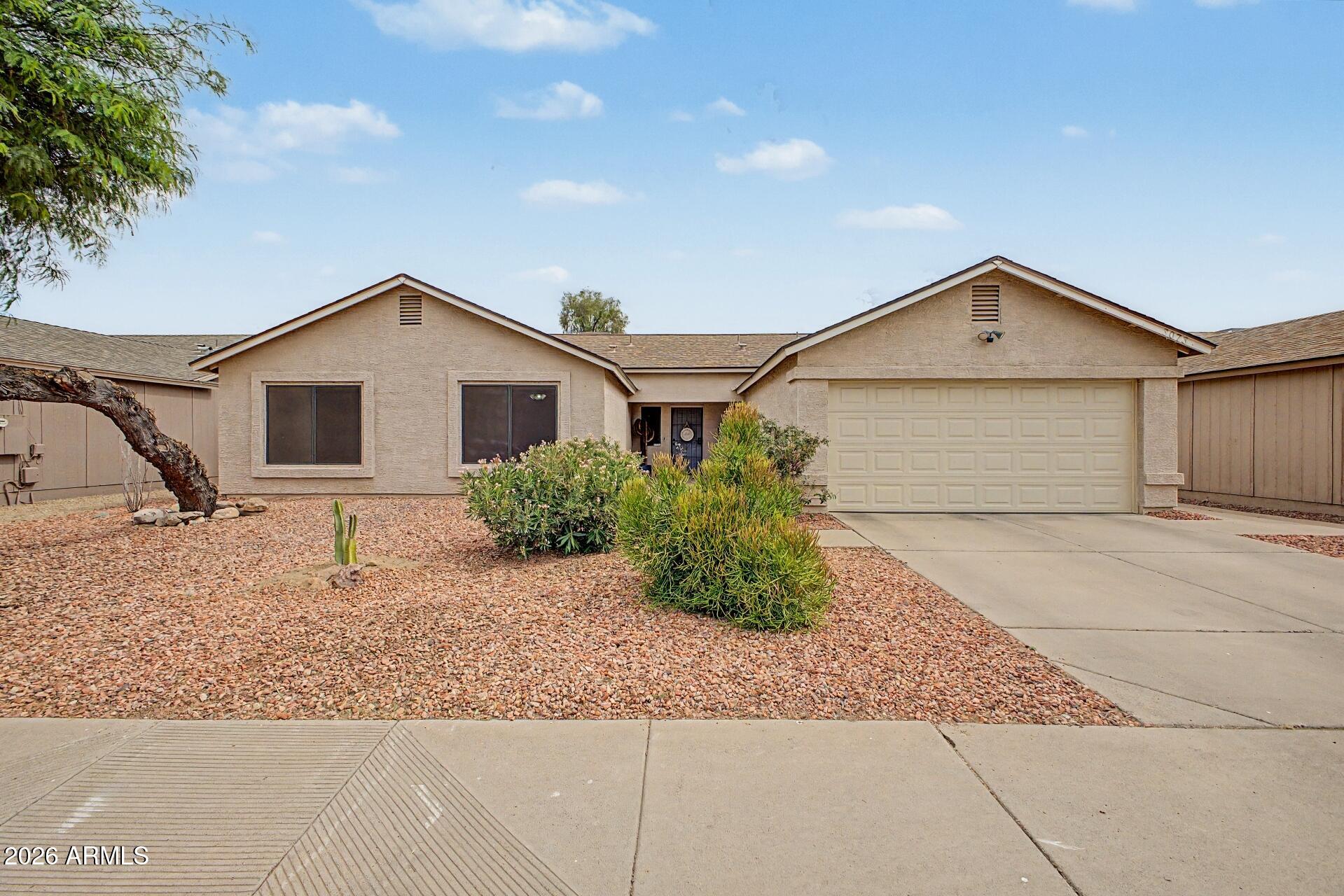 3073 W Country Club Terrace — photo