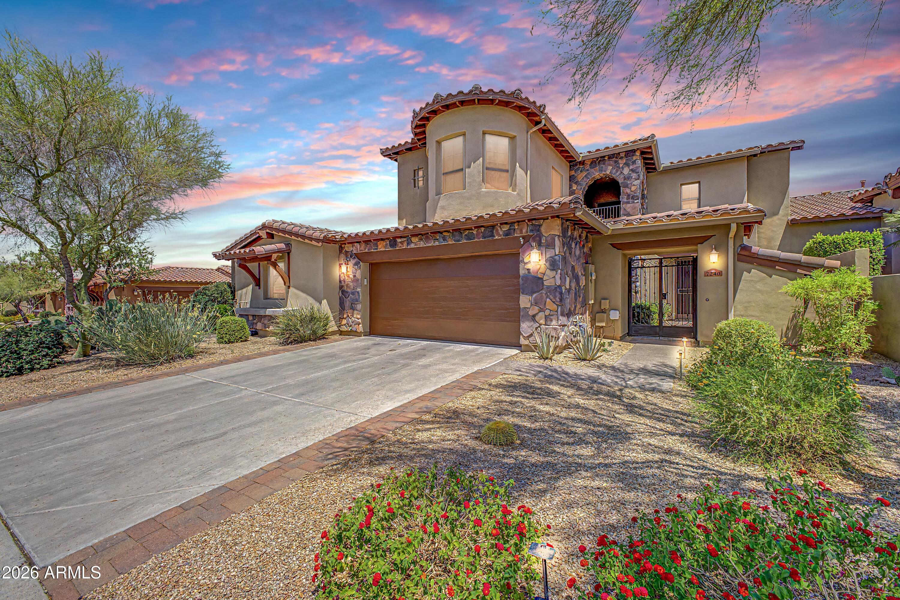 7240 E Aurora Drive — photo