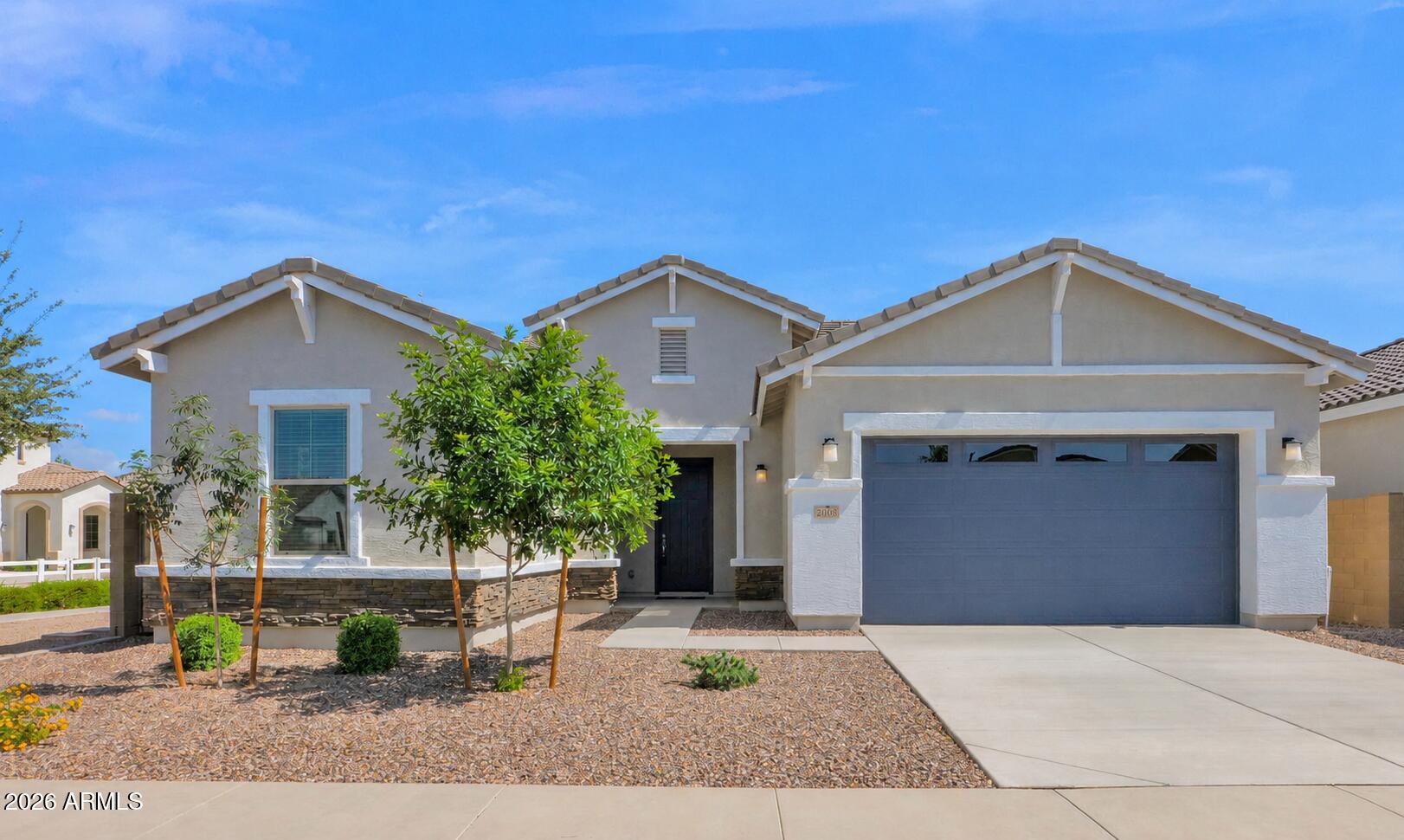 21018 E Calle Luna Court — photo