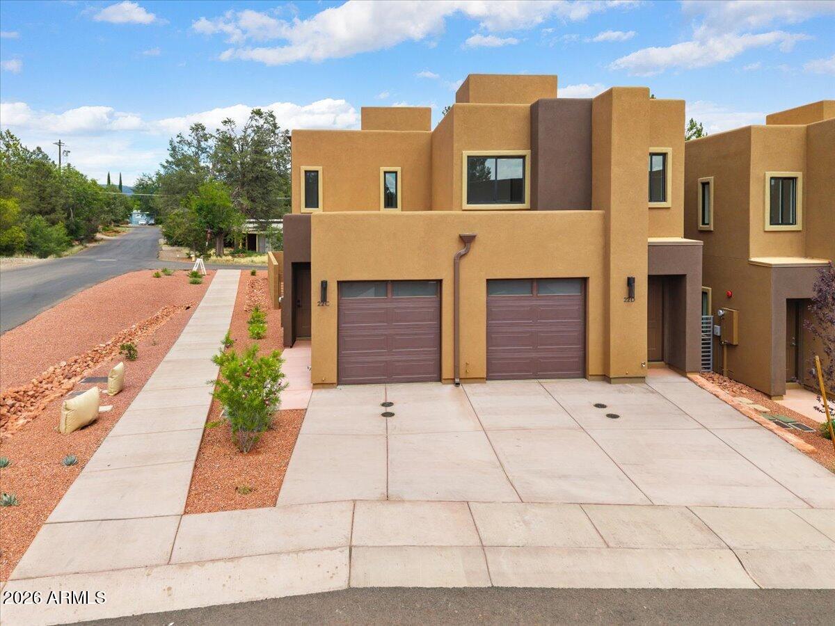 10 Navajo Drive 22D — photo