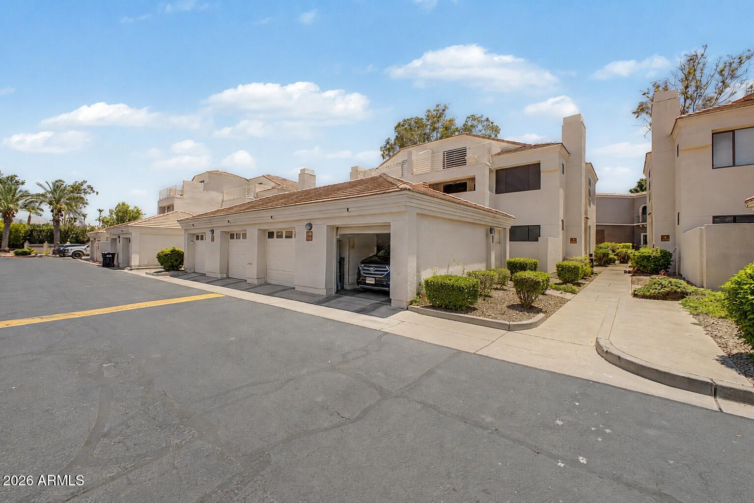 8270 N Hayden Road 2035 — photo