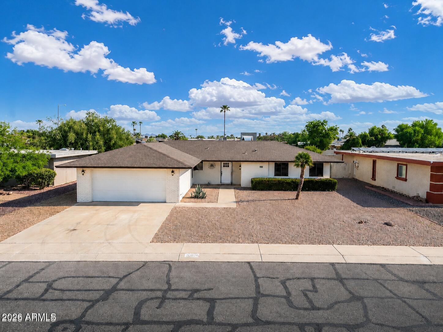 10610 W Garnette Drive — photo