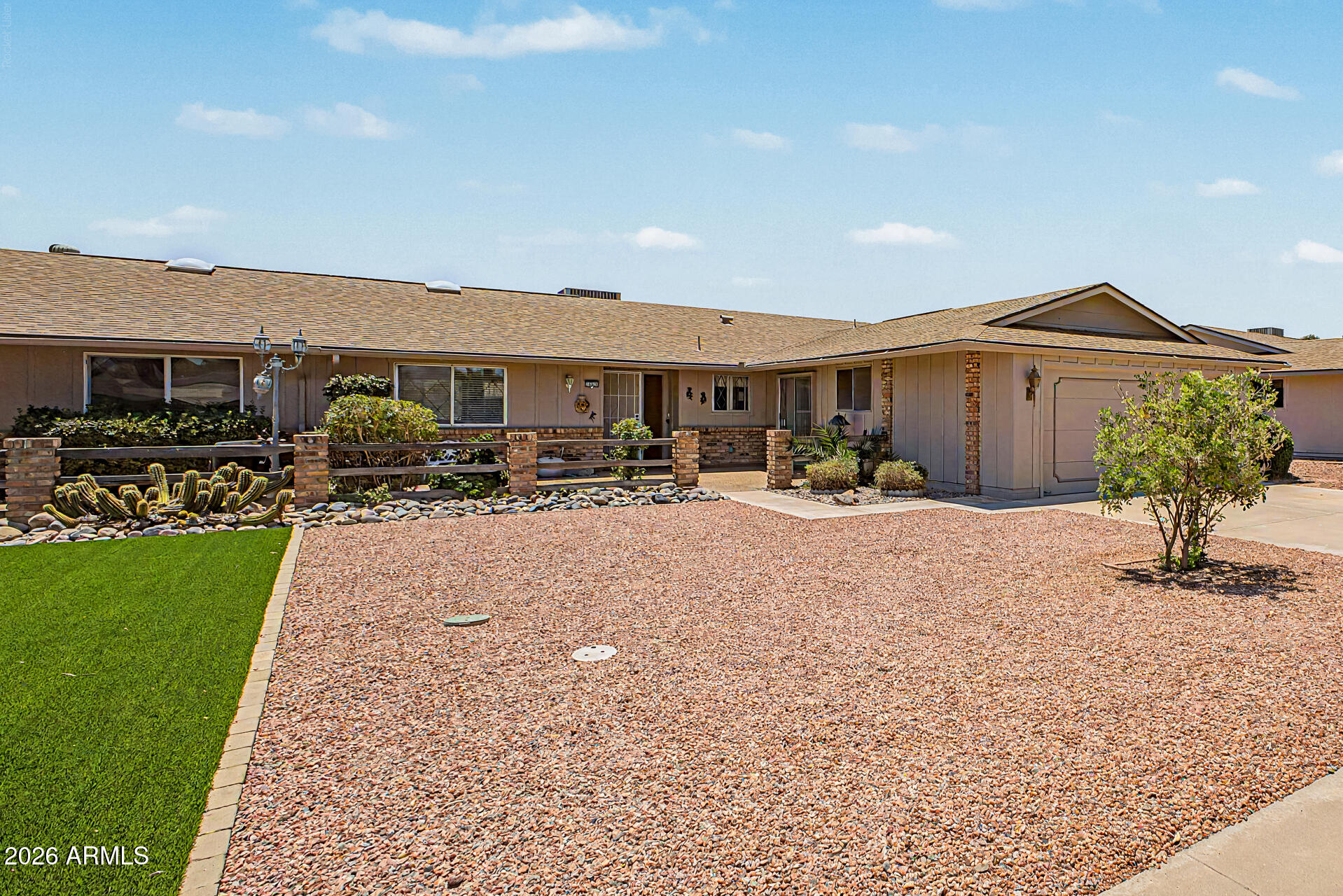10815 W Mountain View Road — photo